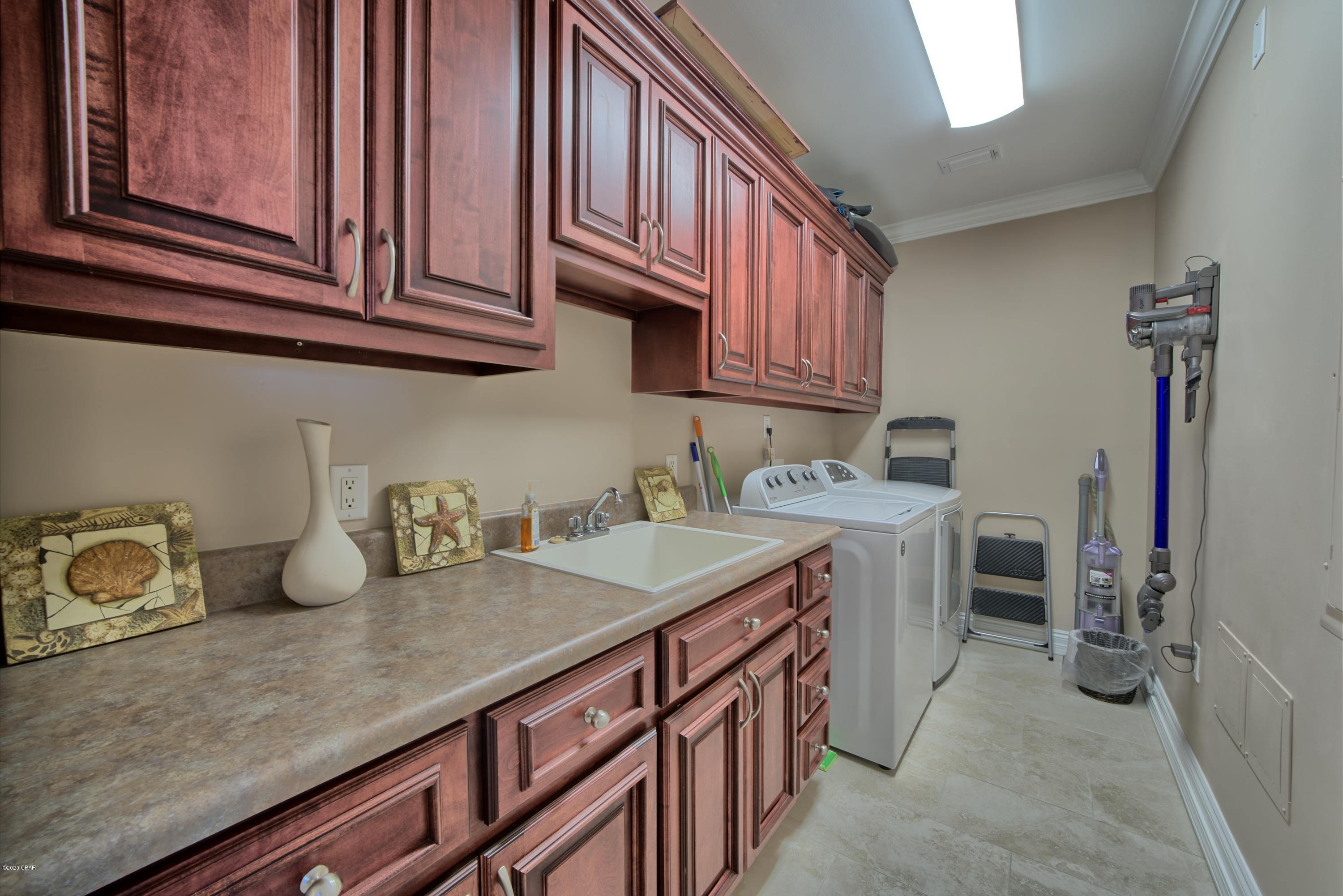 Hidden Dunes Condo - Residential