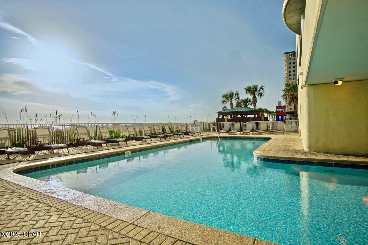 Ocean Ritz - Residential