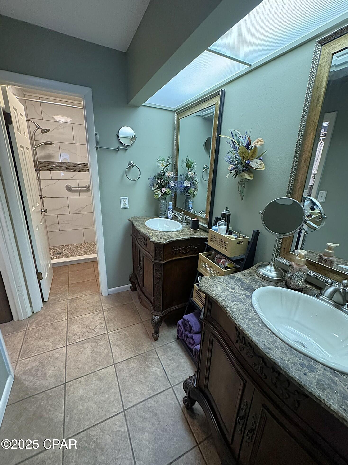 Country Club Hills #2 - Residential