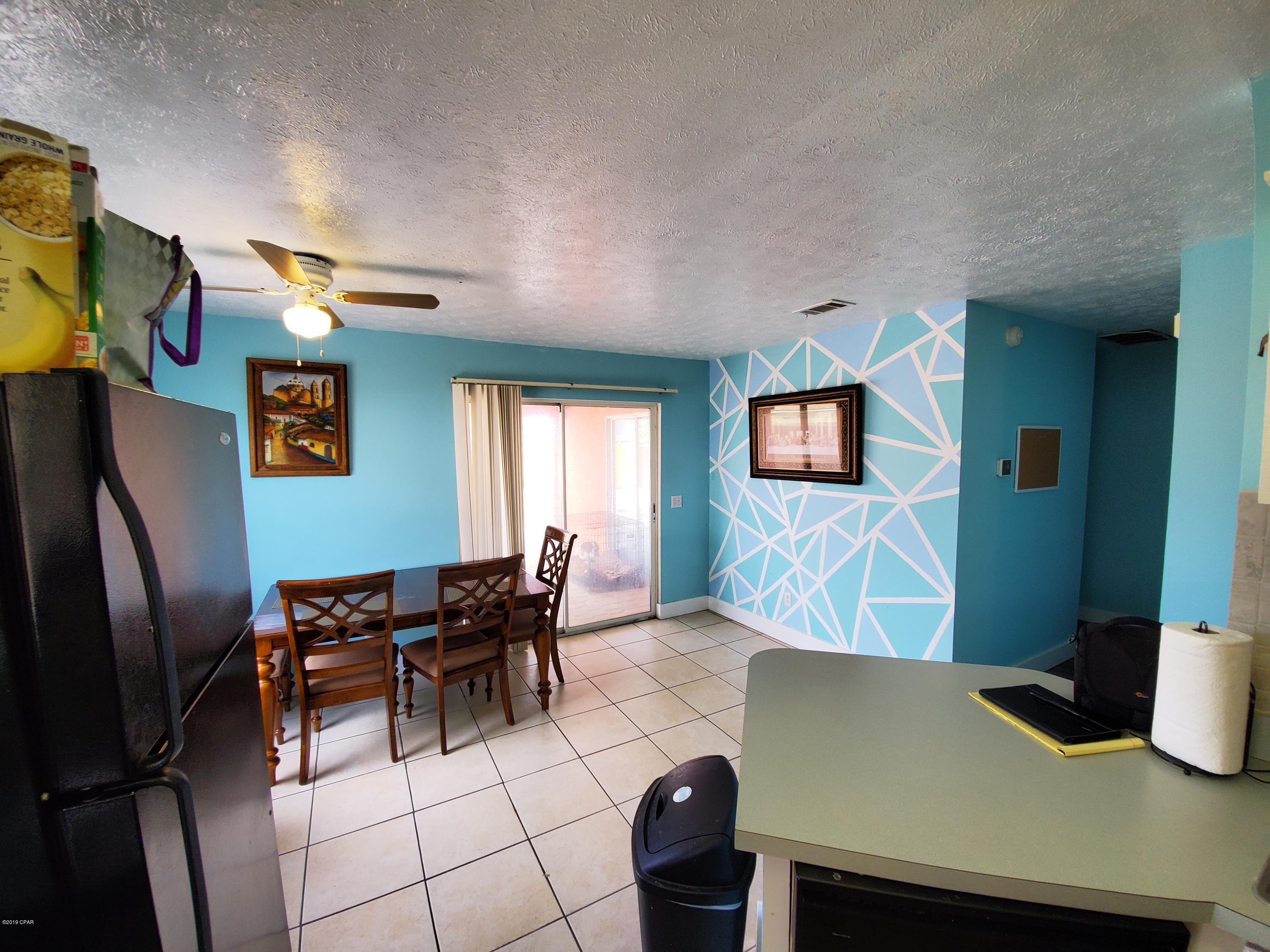 Pine Tree Place Unit 1 - Residential