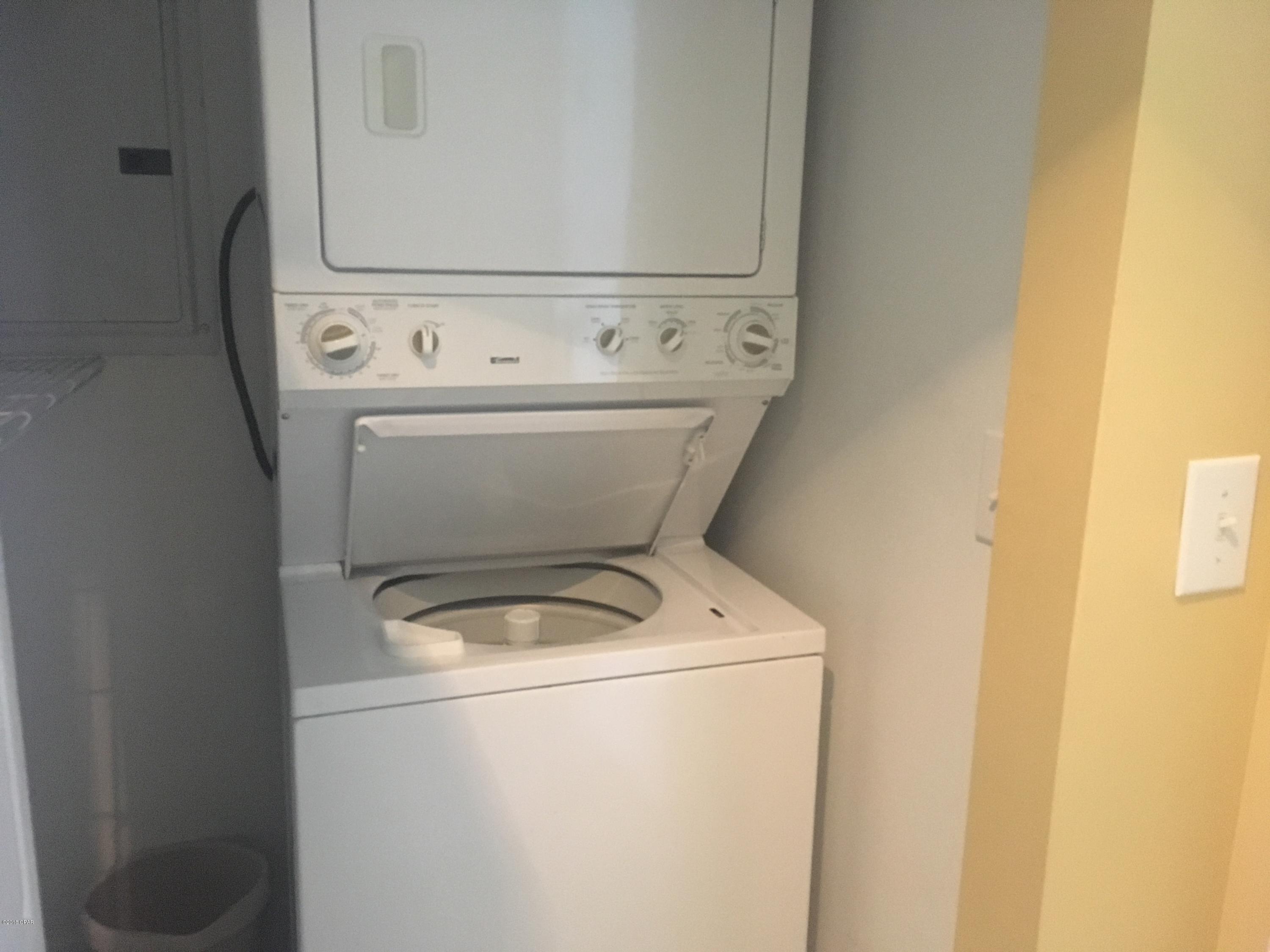 Emerald Isle - Residential