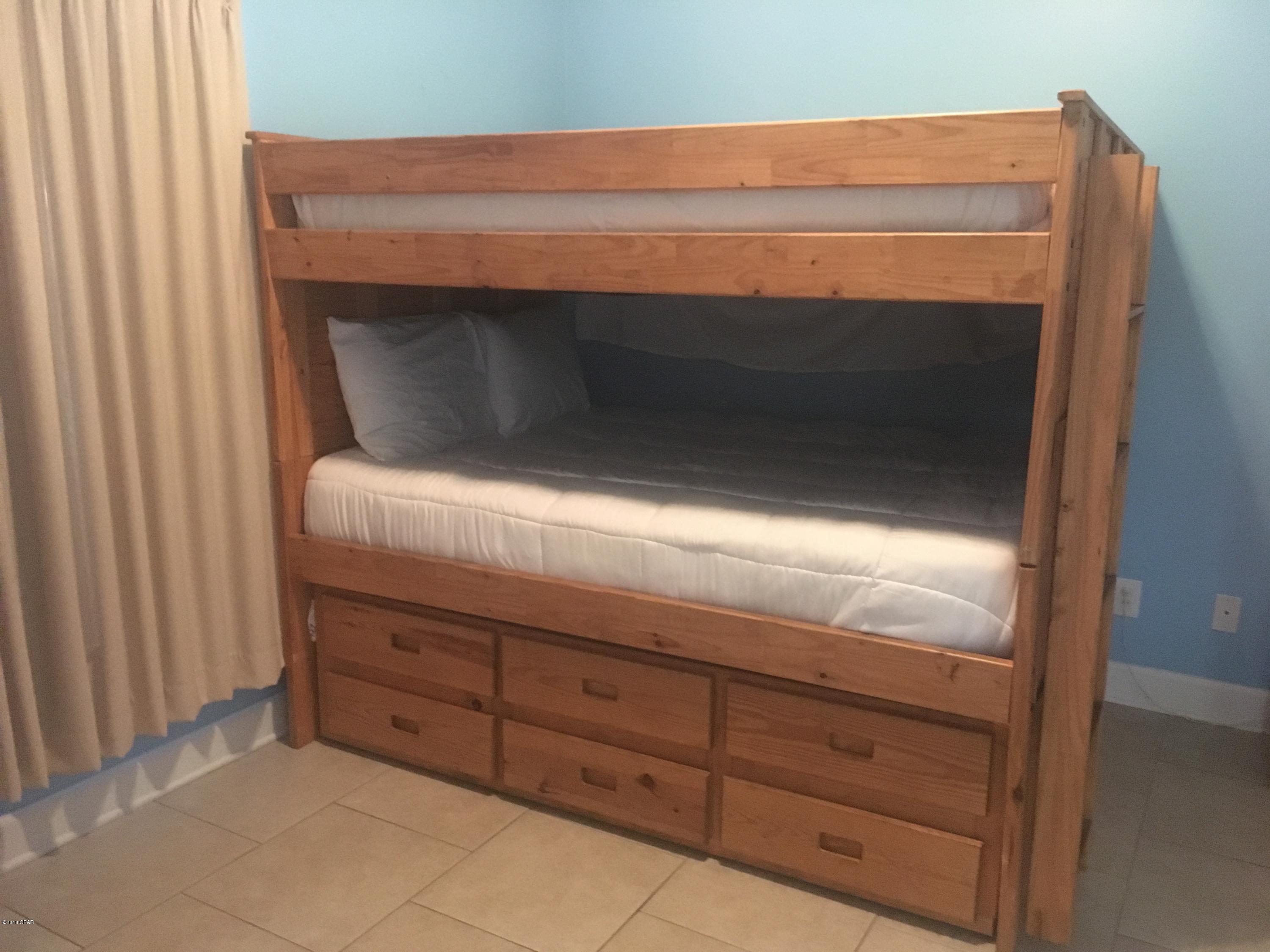 Emerald Isle - Residential