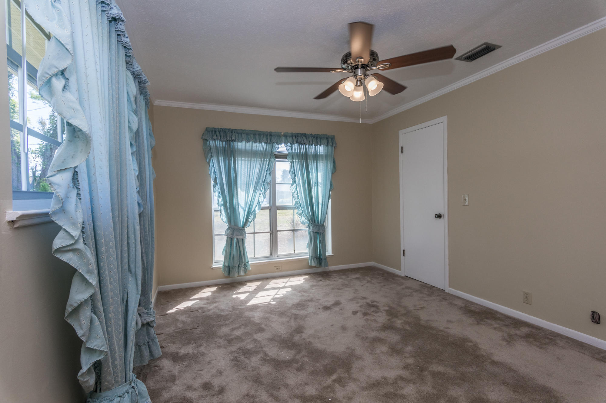 Baywood Shores Est Unit 4 - Residential