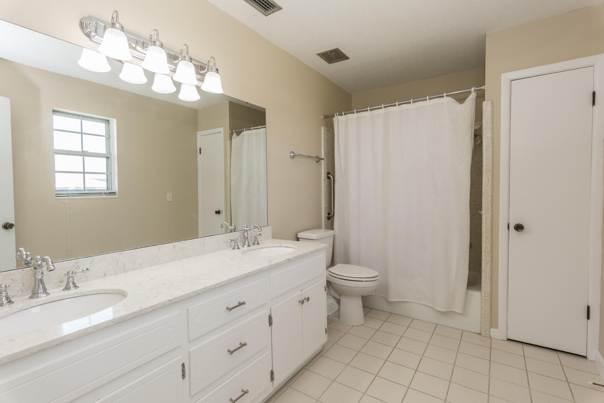 Baywood Shores Est Unit 4 - Residential