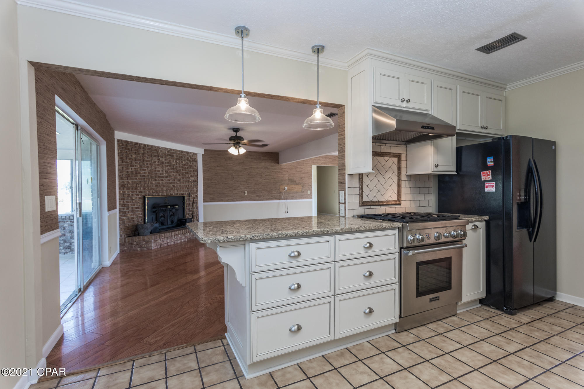 Baywood Shores Est Unit 4 - Residential