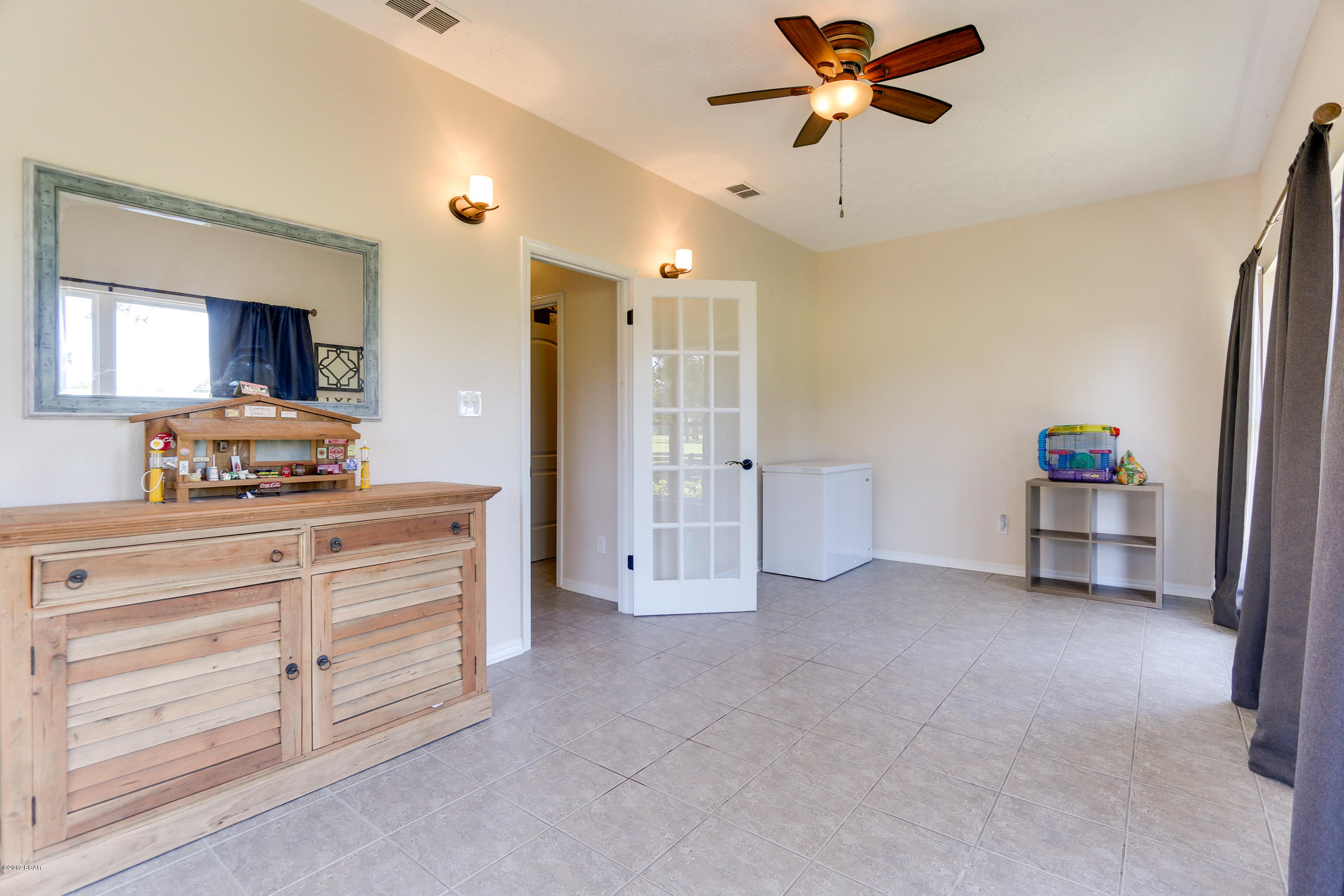 Colony Club - Residential