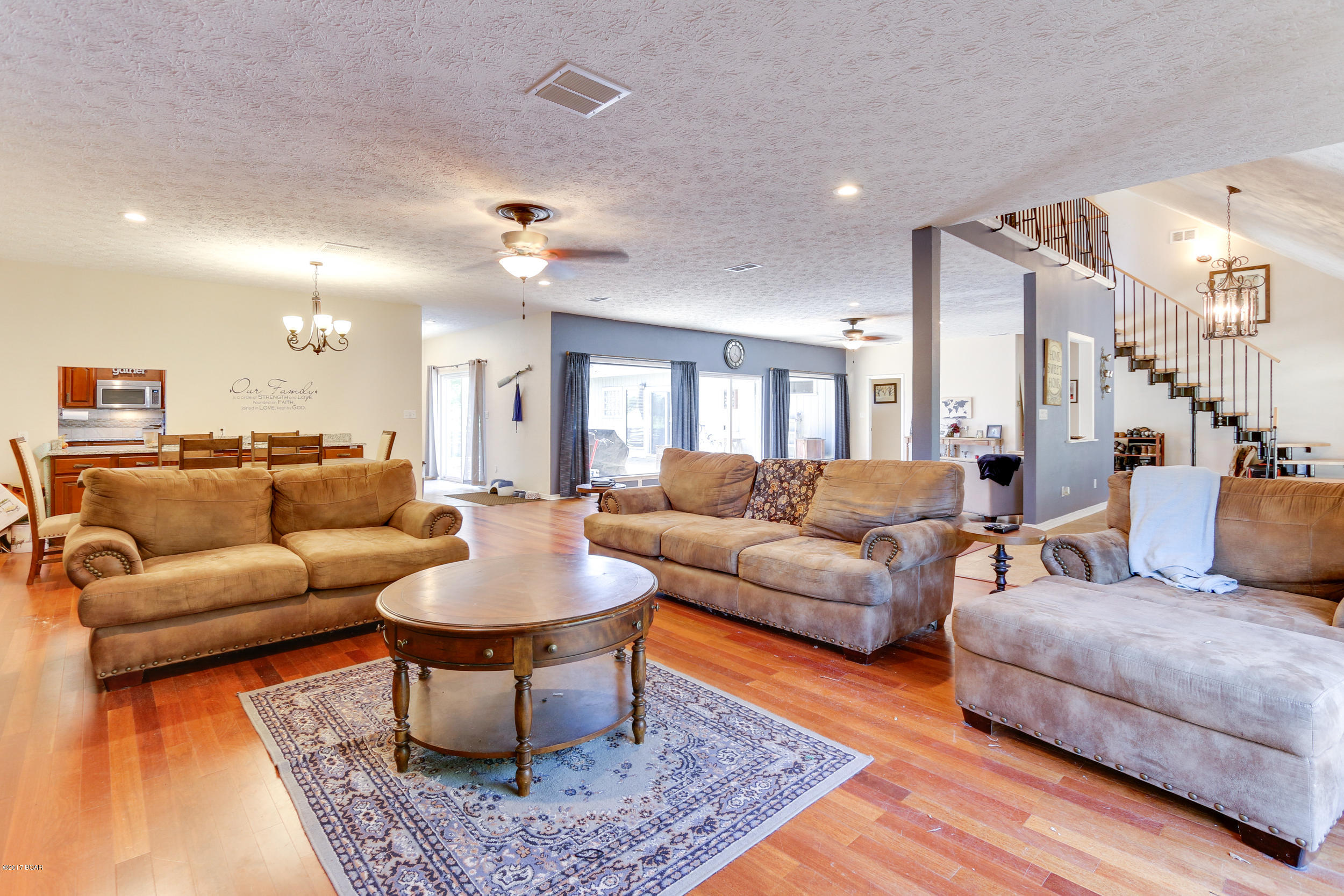 Colony Club - Residential