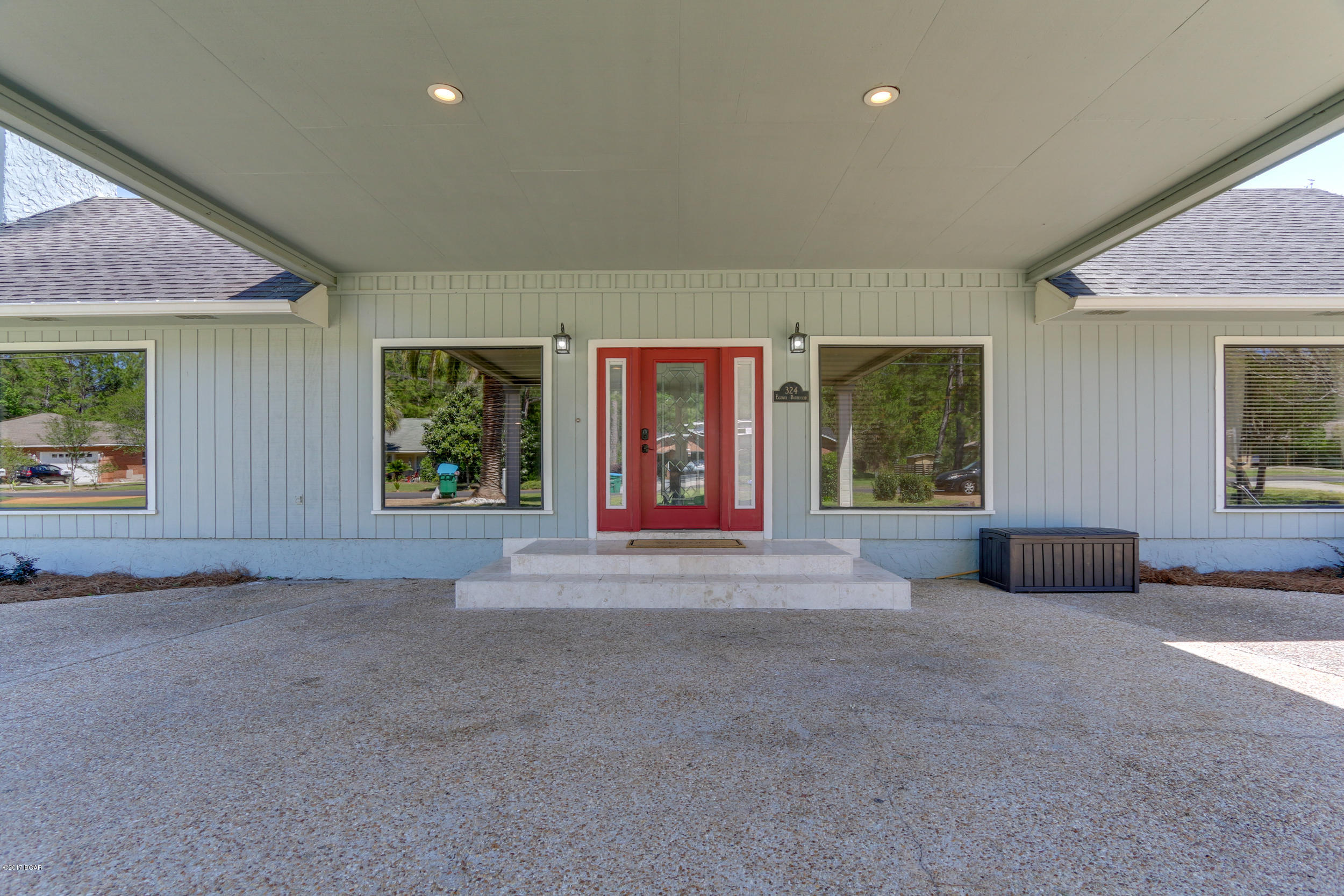 Colony Club - Residential