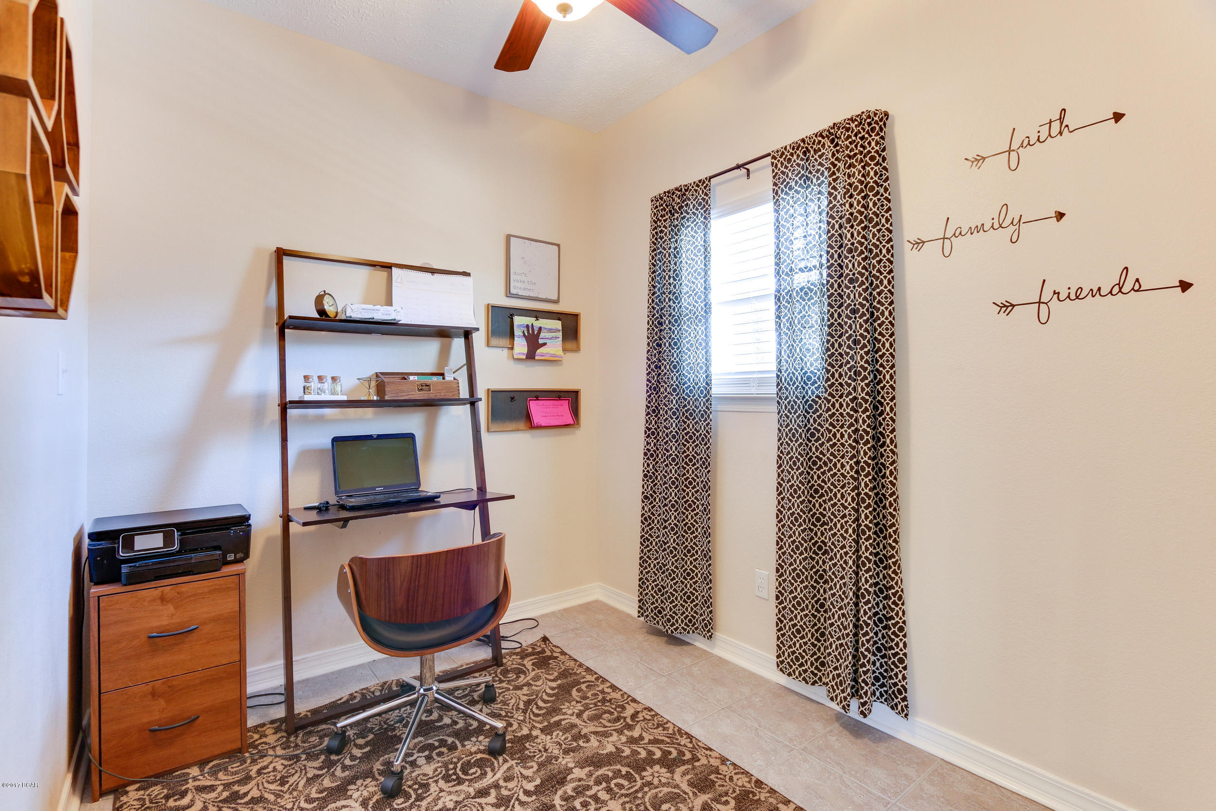 Colony Club - Residential