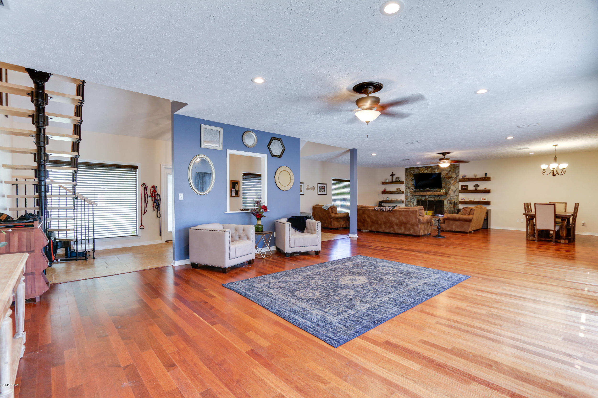 Colony Club - Residential