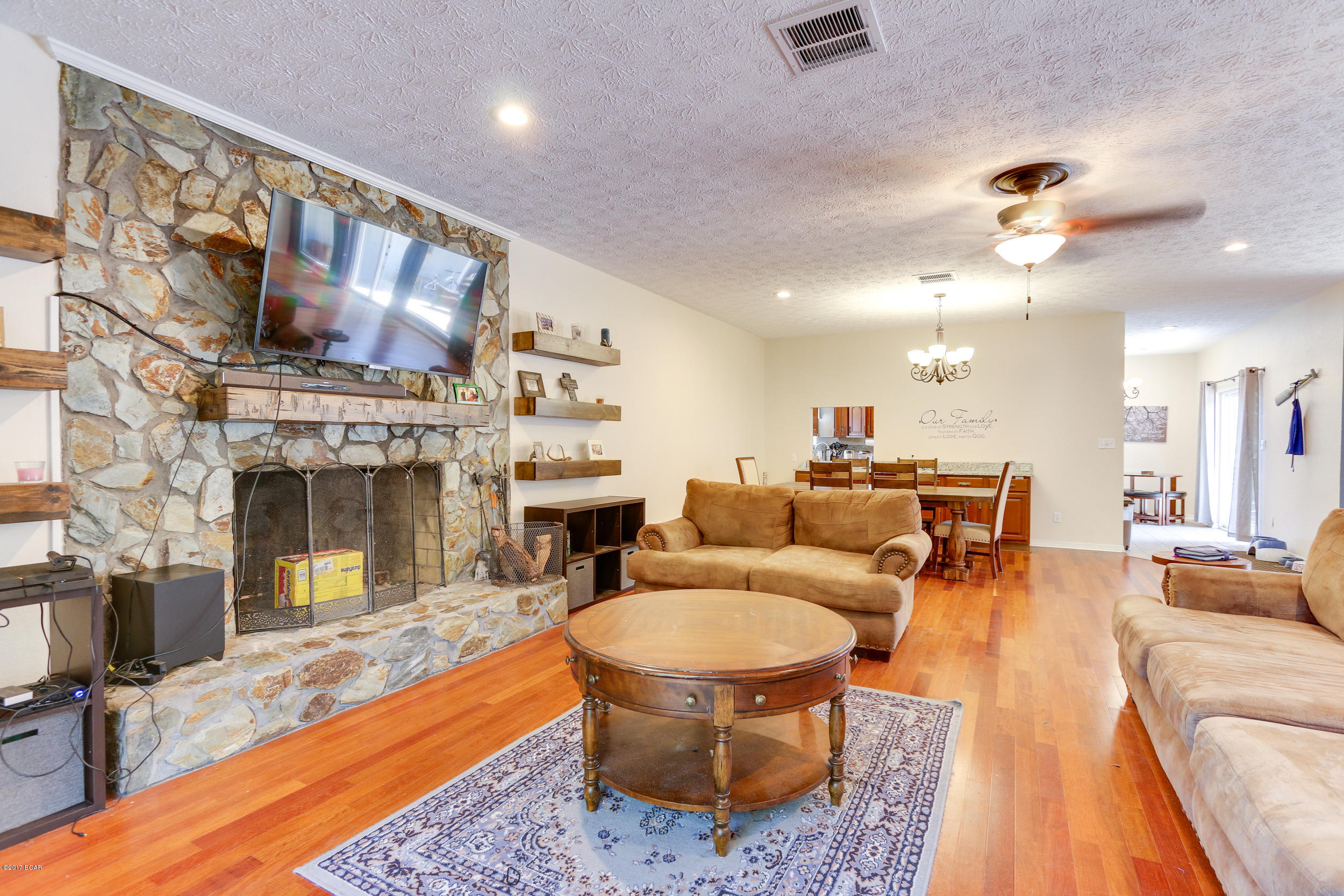 Colony Club - Residential