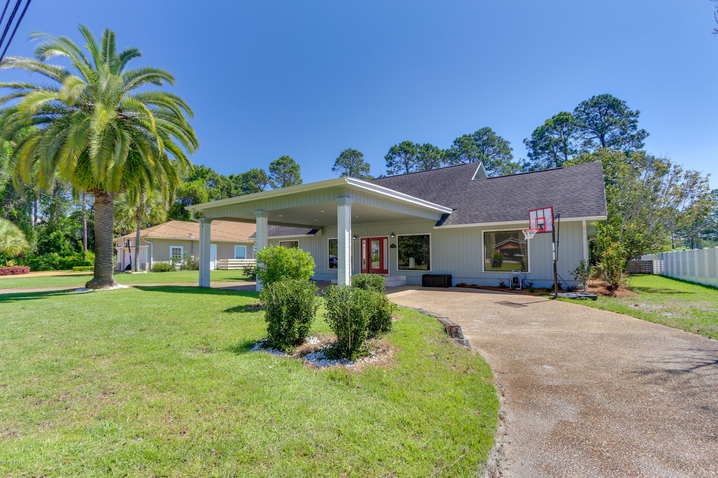 Colony Club - Residential