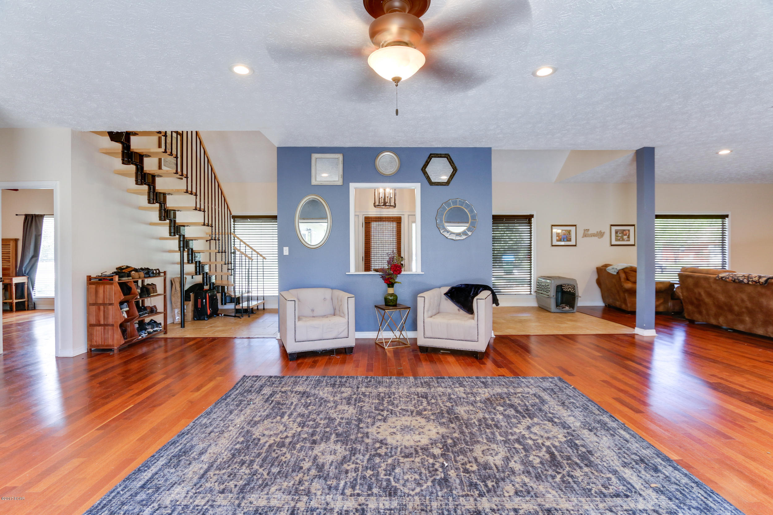 Colony Club - Residential