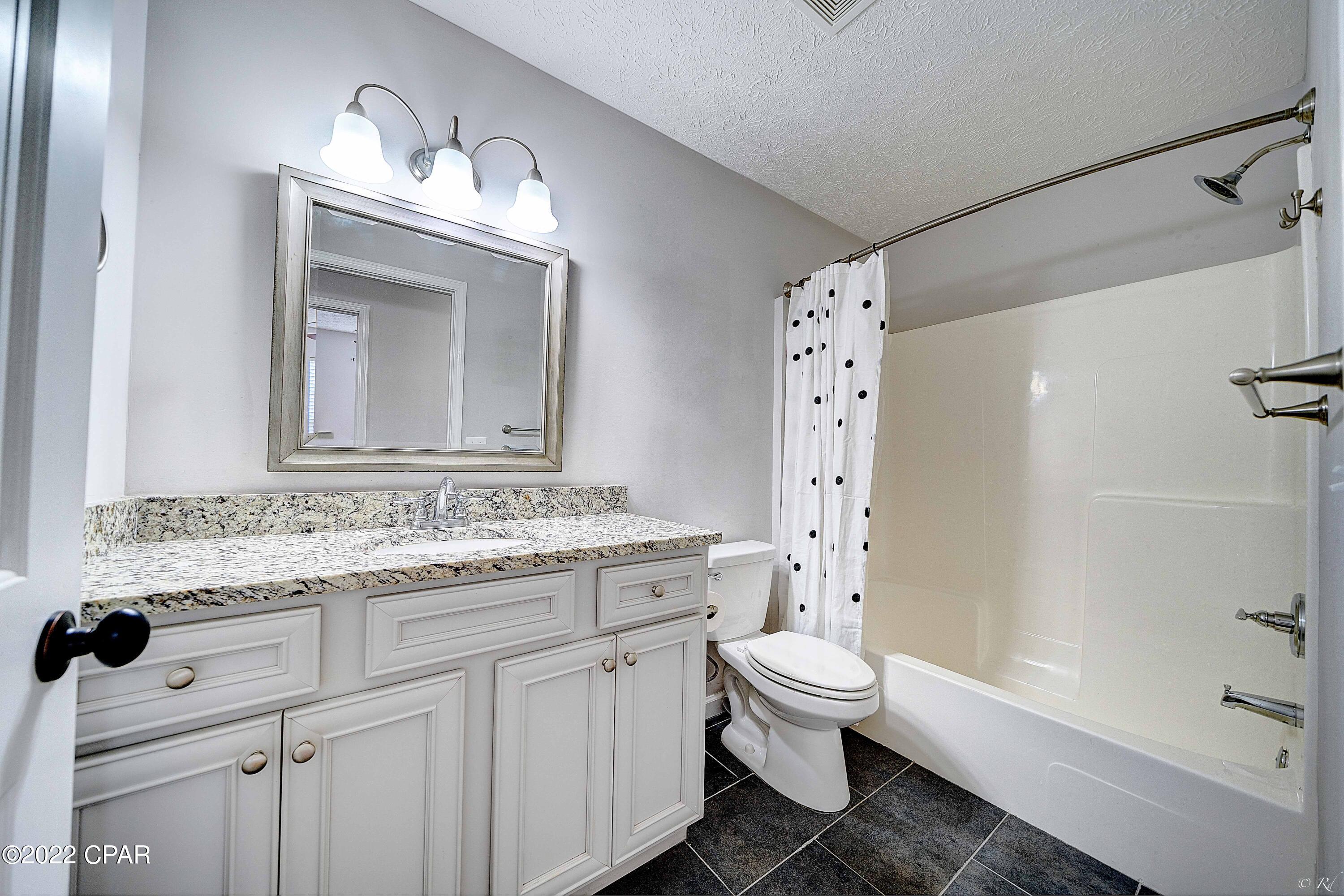 Causeway Manor - Residential