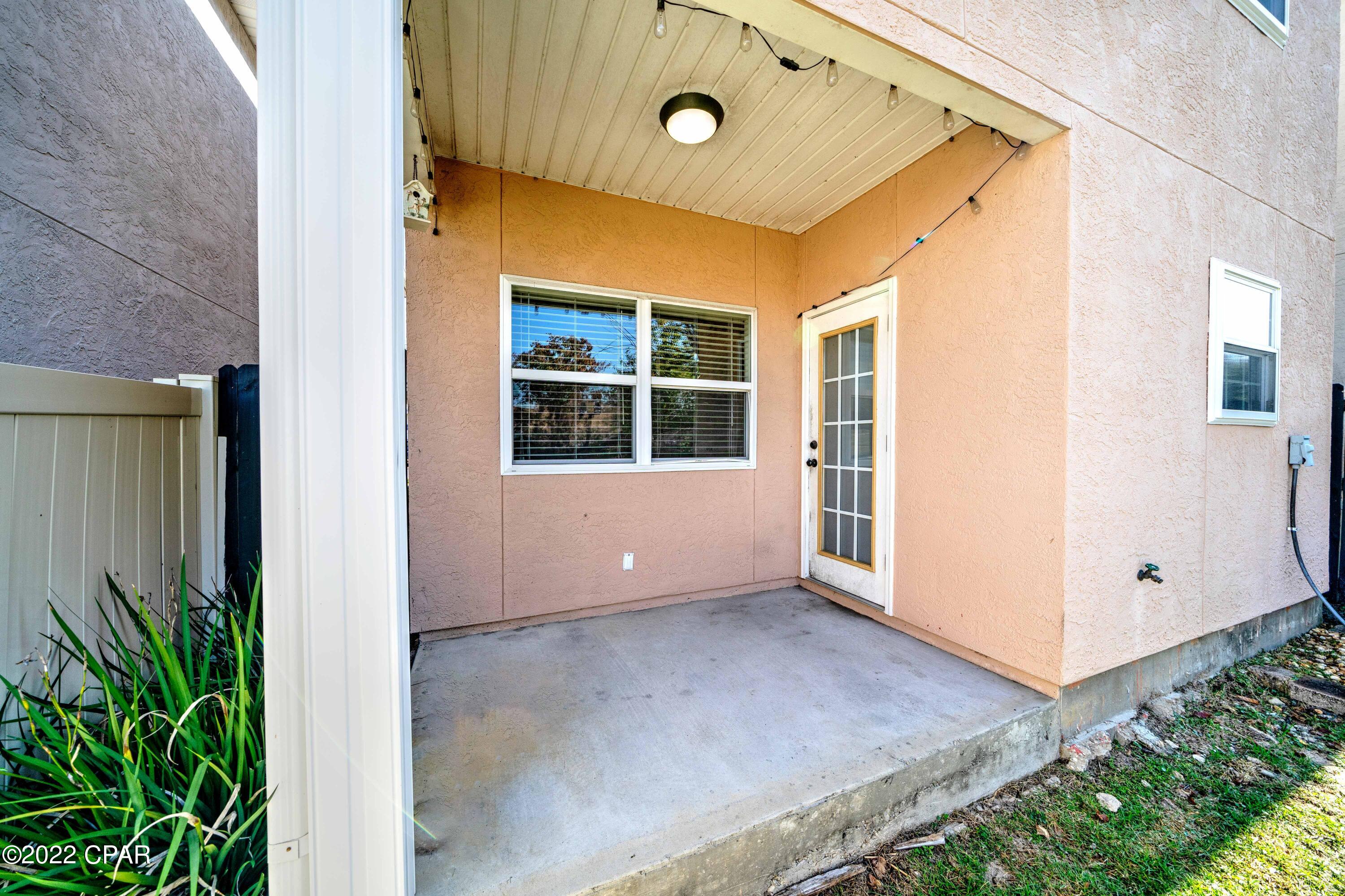 Causeway Manor - Residential