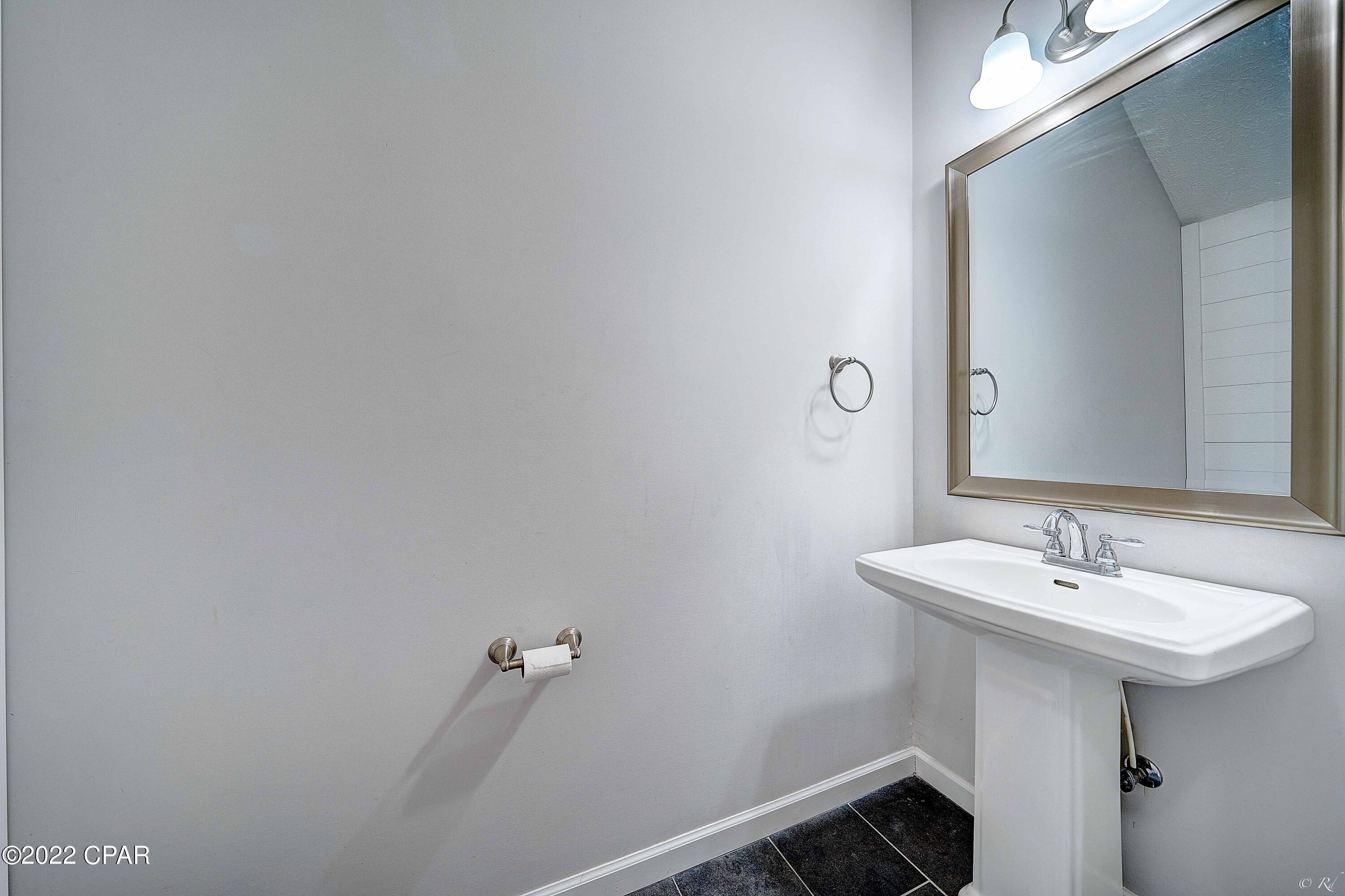 Causeway Manor - Residential