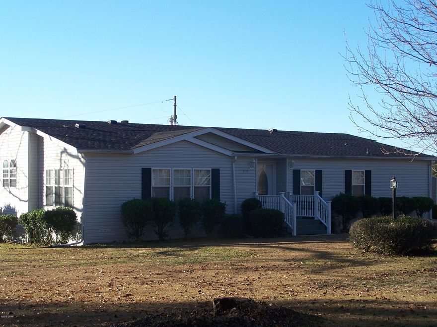 Priced to Sell! This Full Triple Wide is extremely well kept, and maintained. Nestled on 7.6 acres of mostly pastureland, this 2200 square foot home gives you plenty of elbow room. The home features an open style floor plan, a fireplace, a large kitchen with a separate breakfast nook, living room and a den, as well as an additional dining area. If you like to entertain, this home definitely offers the ability to accomplish that. 



After the company leaves, head back to the massive, double door entry master suite. This suite has a built in office space, a large walk-in closet, double vanity, a garden tub, and a walk-in shower. Outside is a large back porch over looking wide open pasture, and multiple fruit trees in the back yard. There is also an additional yard building with lean-to for additional storage and to park your fishing boat under. 

The home is Handicap Accessible as well, as it offers a side entry door with ramp, and large interior doors for access.

You get all of this, and are still located within an hour of the Worlds Most Beautiful Beaches. Schedule your showing today!