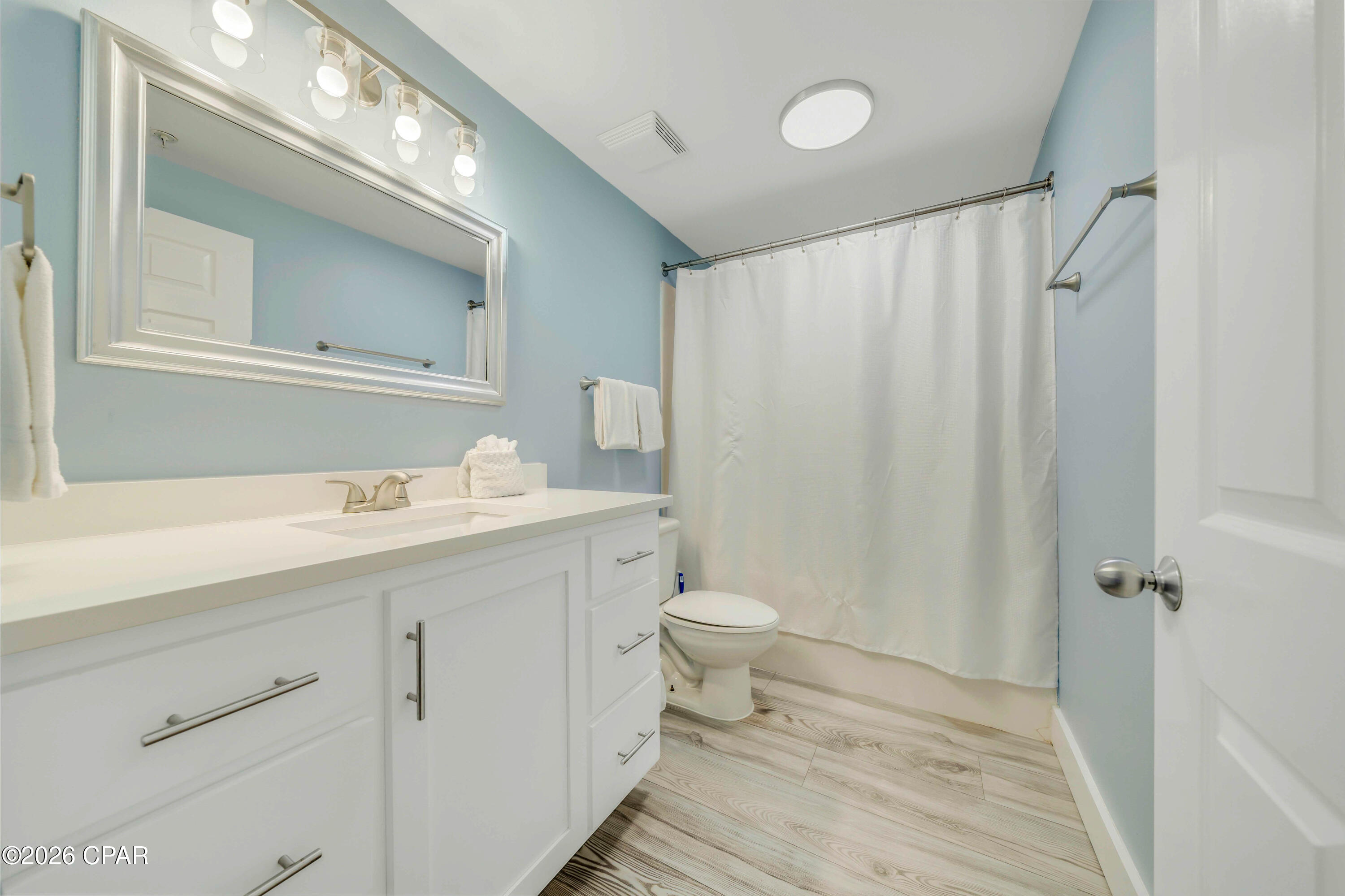 Majestic Beach Tower I - Residential