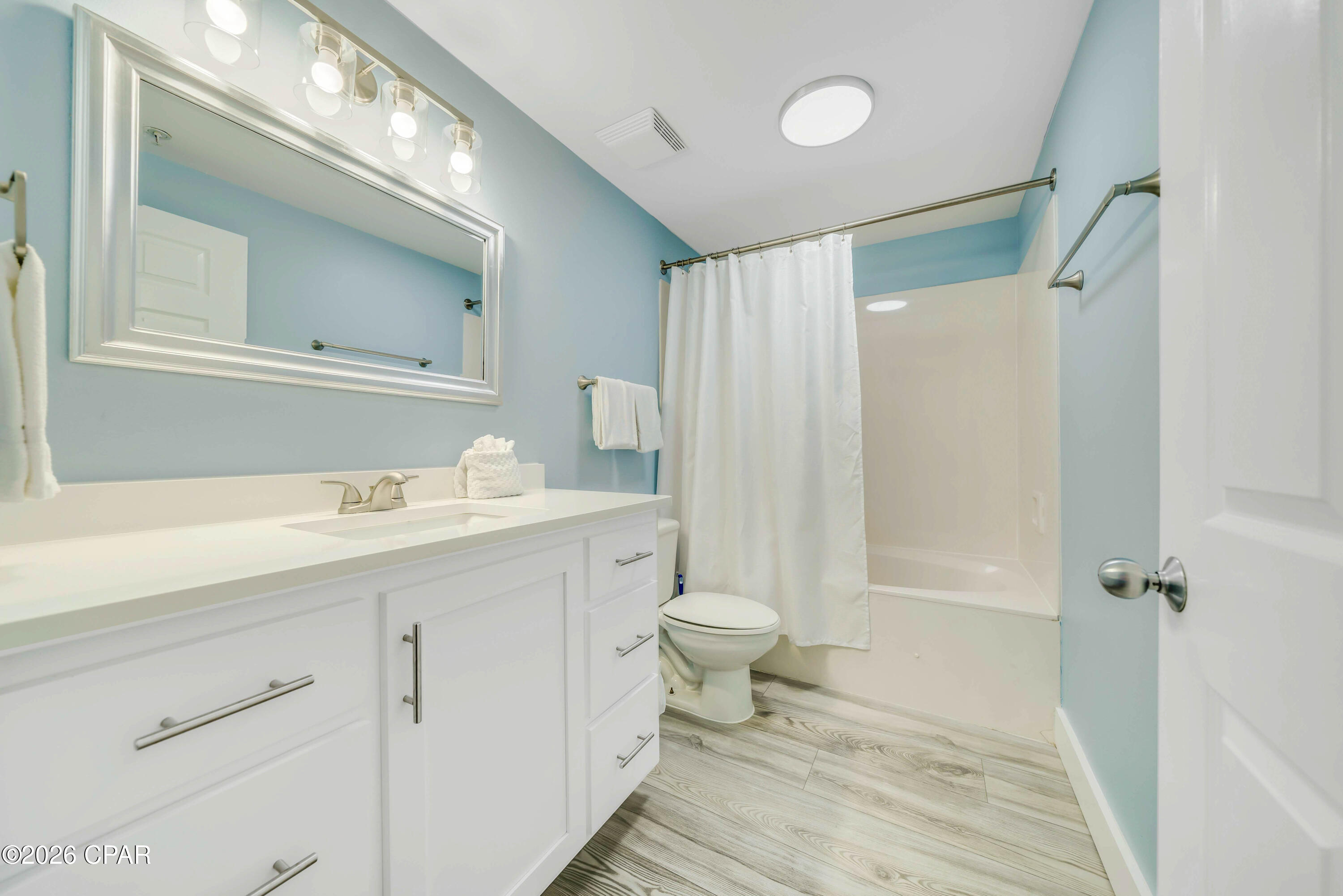 Majestic Beach Tower I - Residential