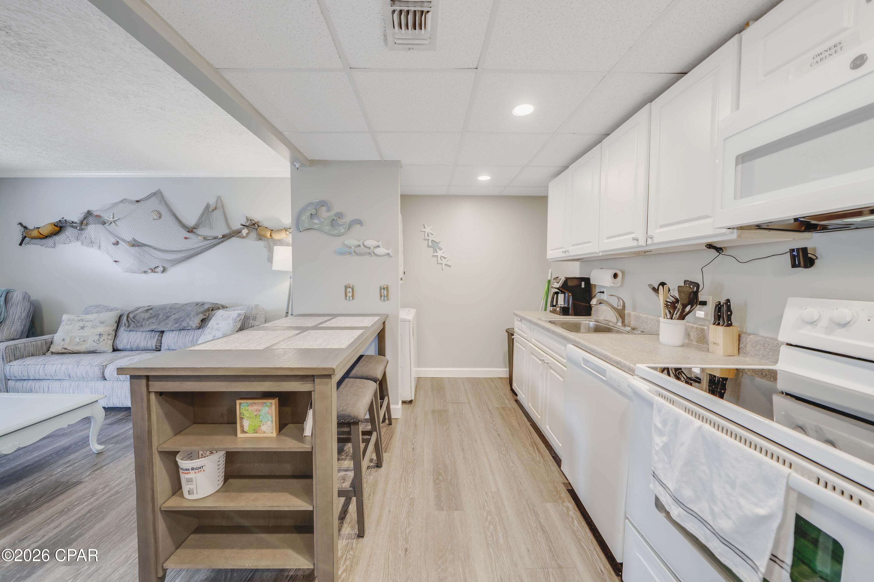 Grand Lagoon Cove Condominium - Residential Lease