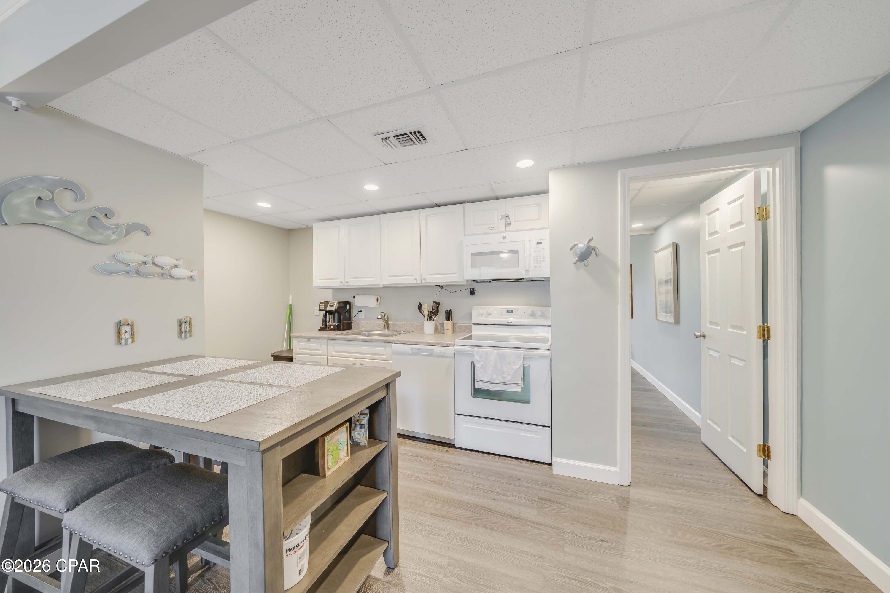 Grand Lagoon Cove Condominium - Residential Lease