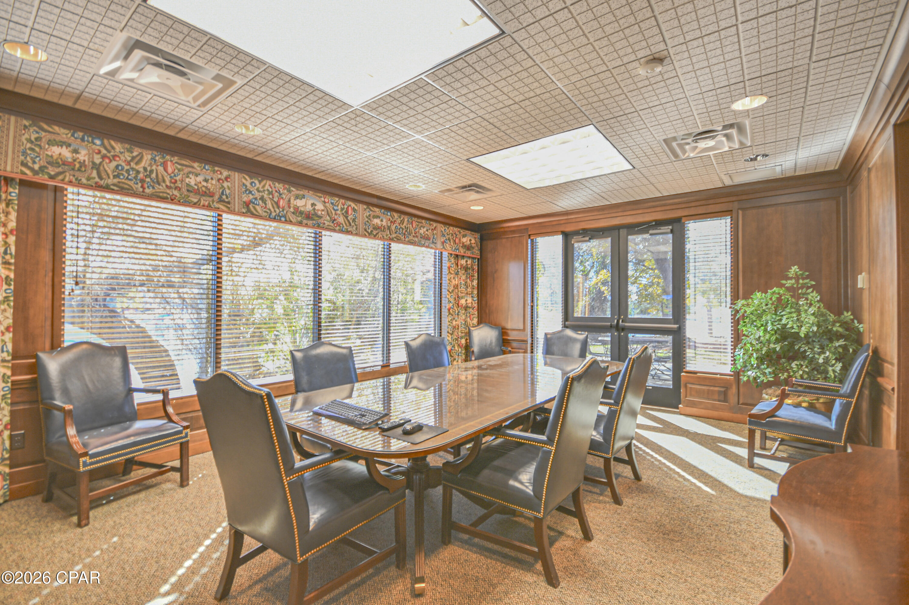 No Named Subdivision - Commercial Lease