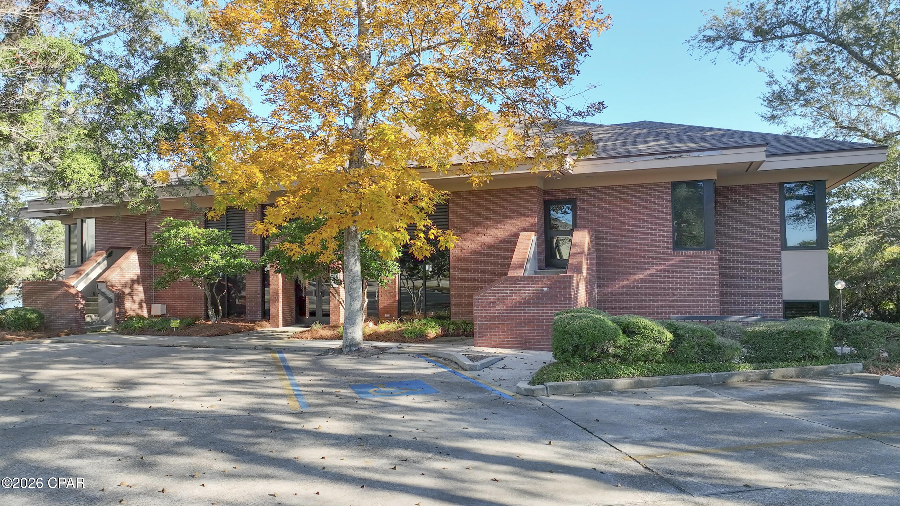 No Named Subdivision - Commercial Lease