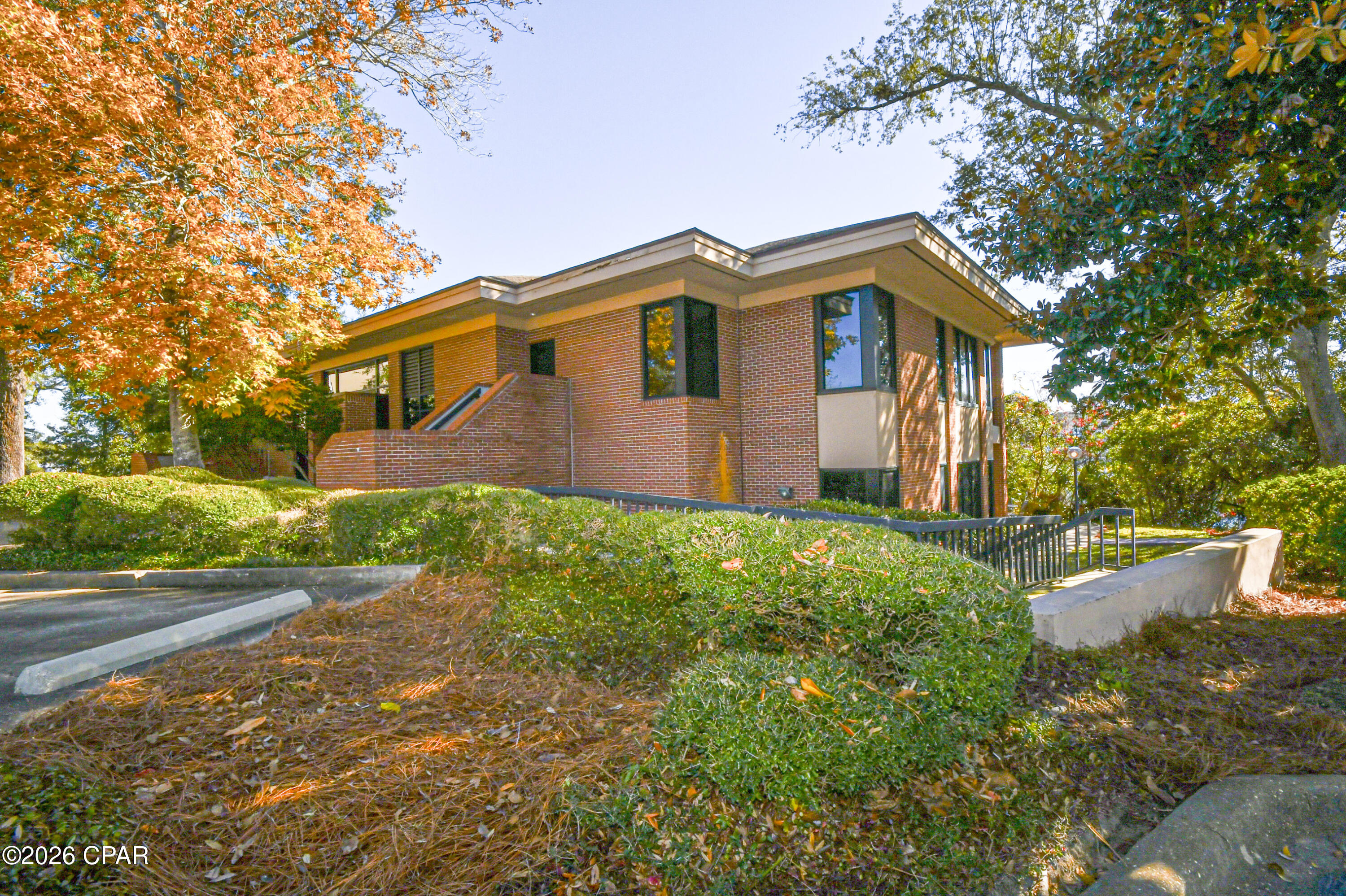 No Named Subdivision - Commercial Lease