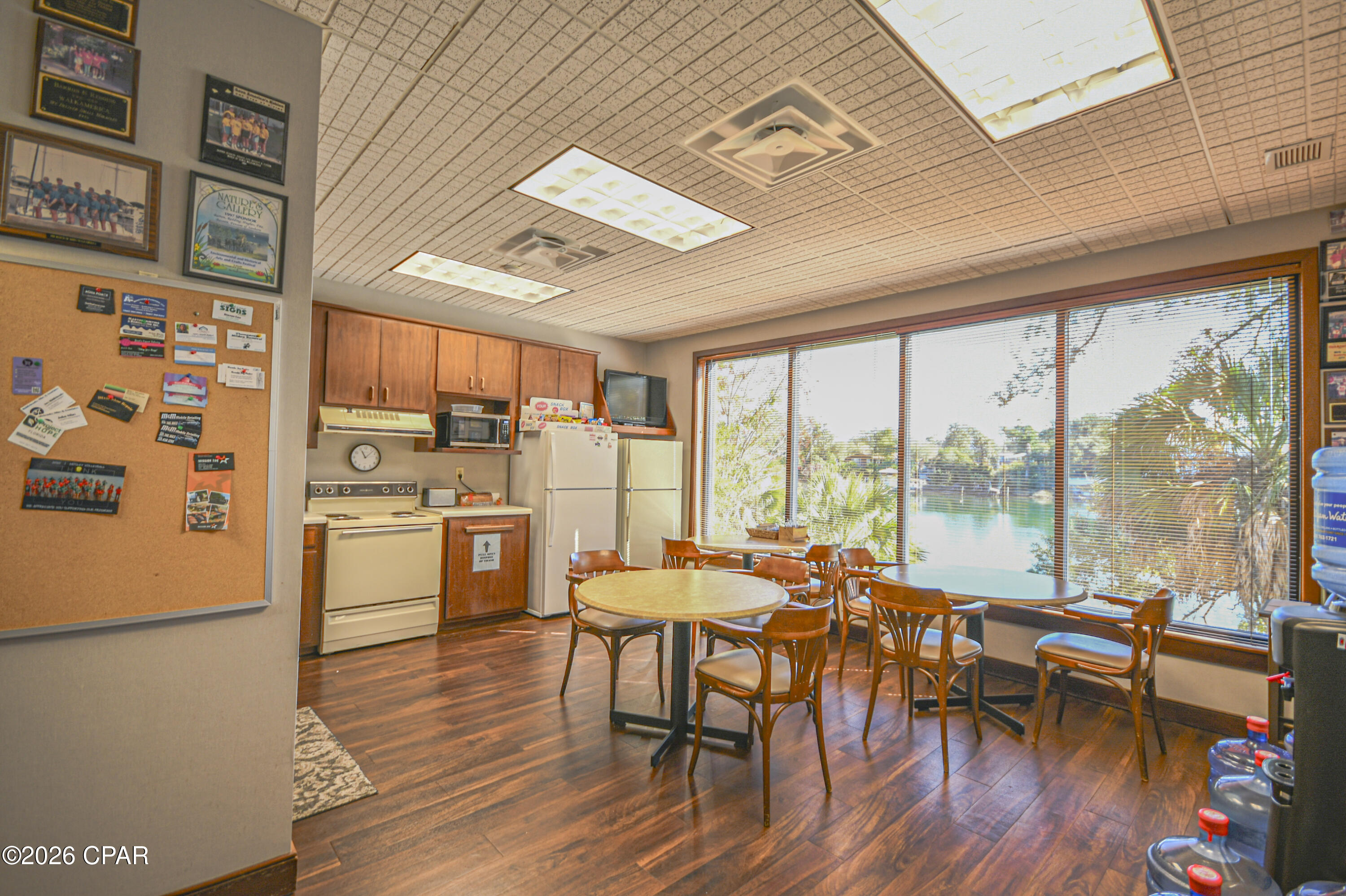 No Named Subdivision - Commercial Lease