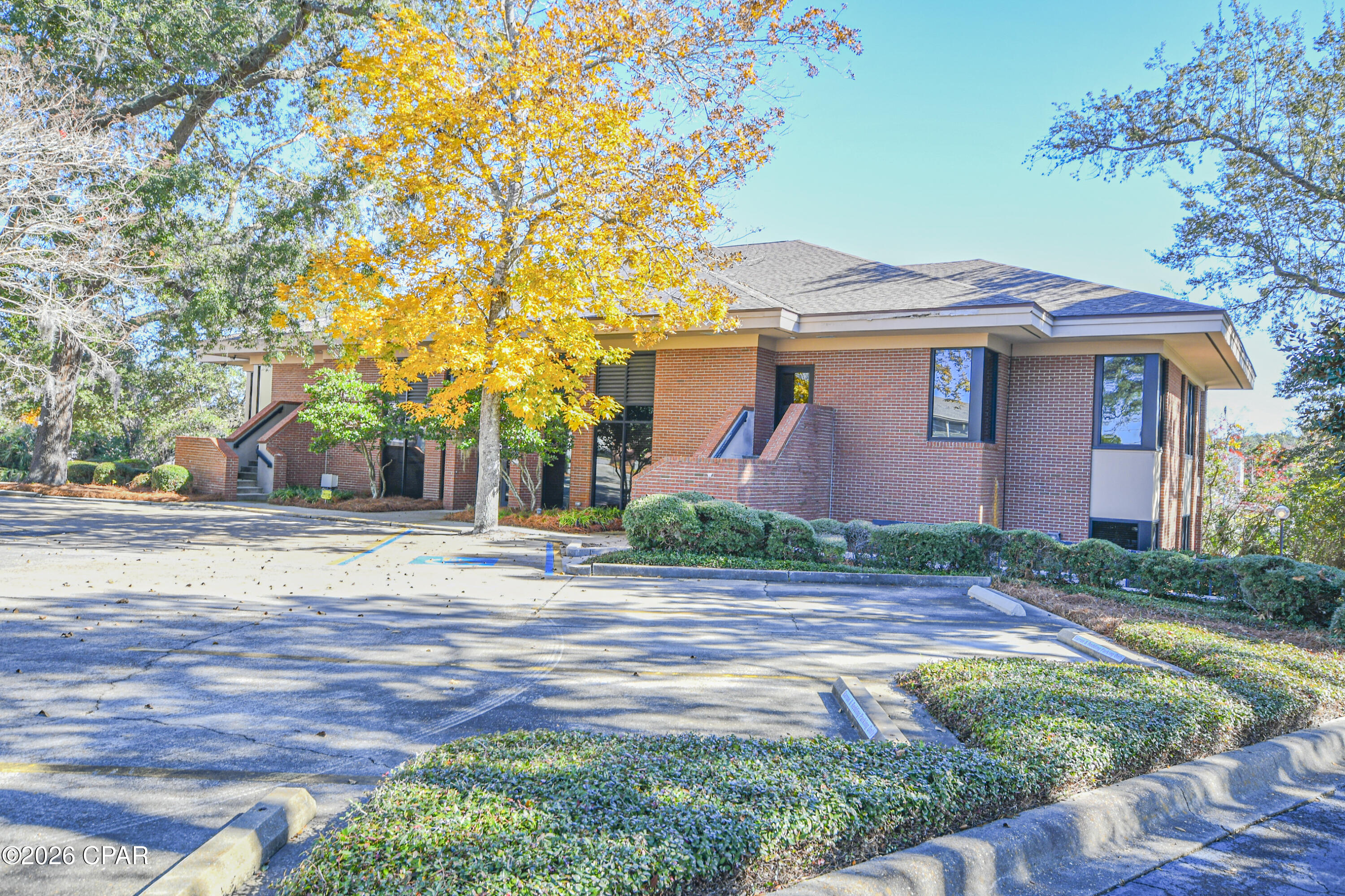 No Named Subdivision - Commercial Lease