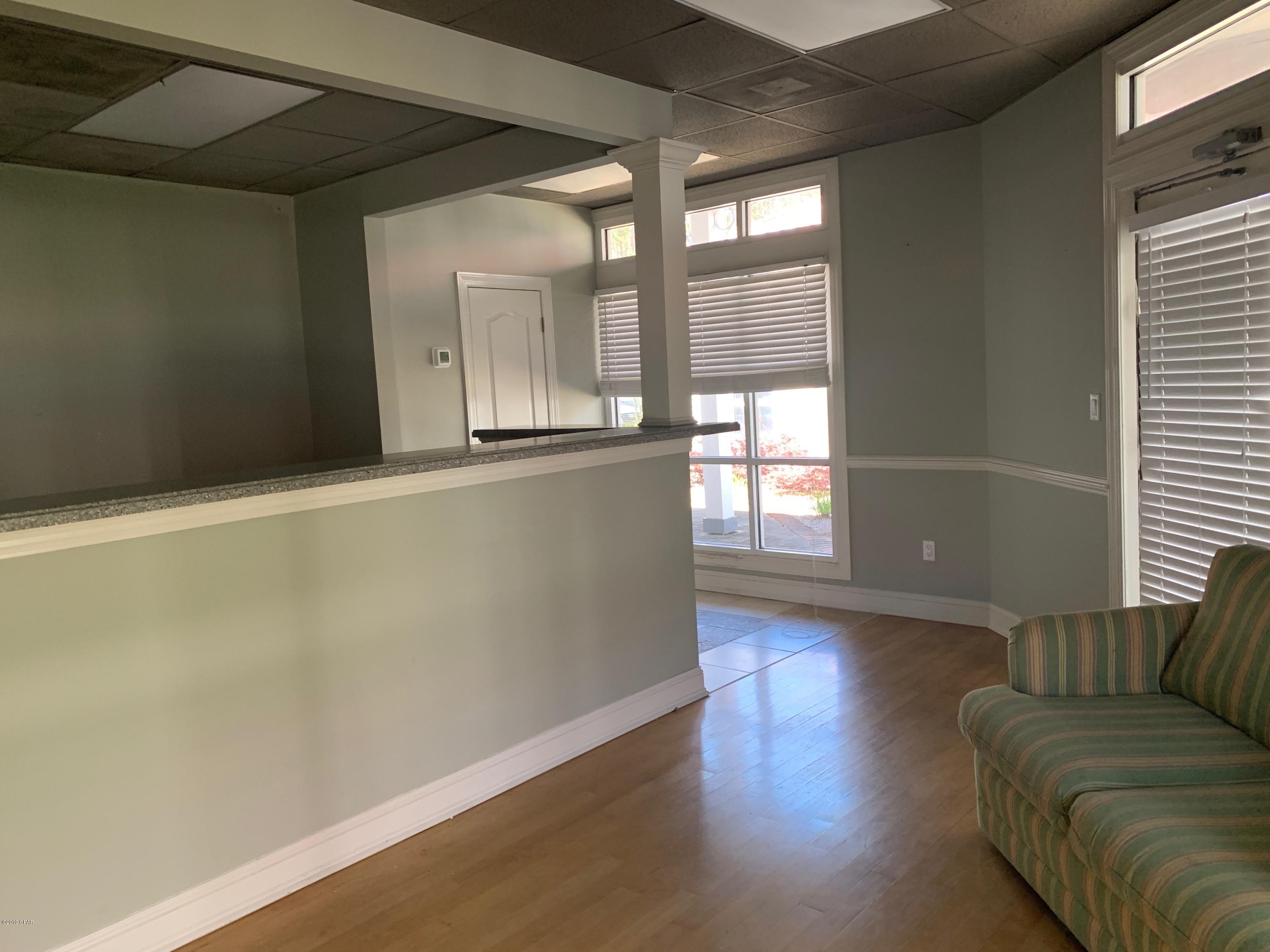 Promenade Shopping Mall - Commercial Lease