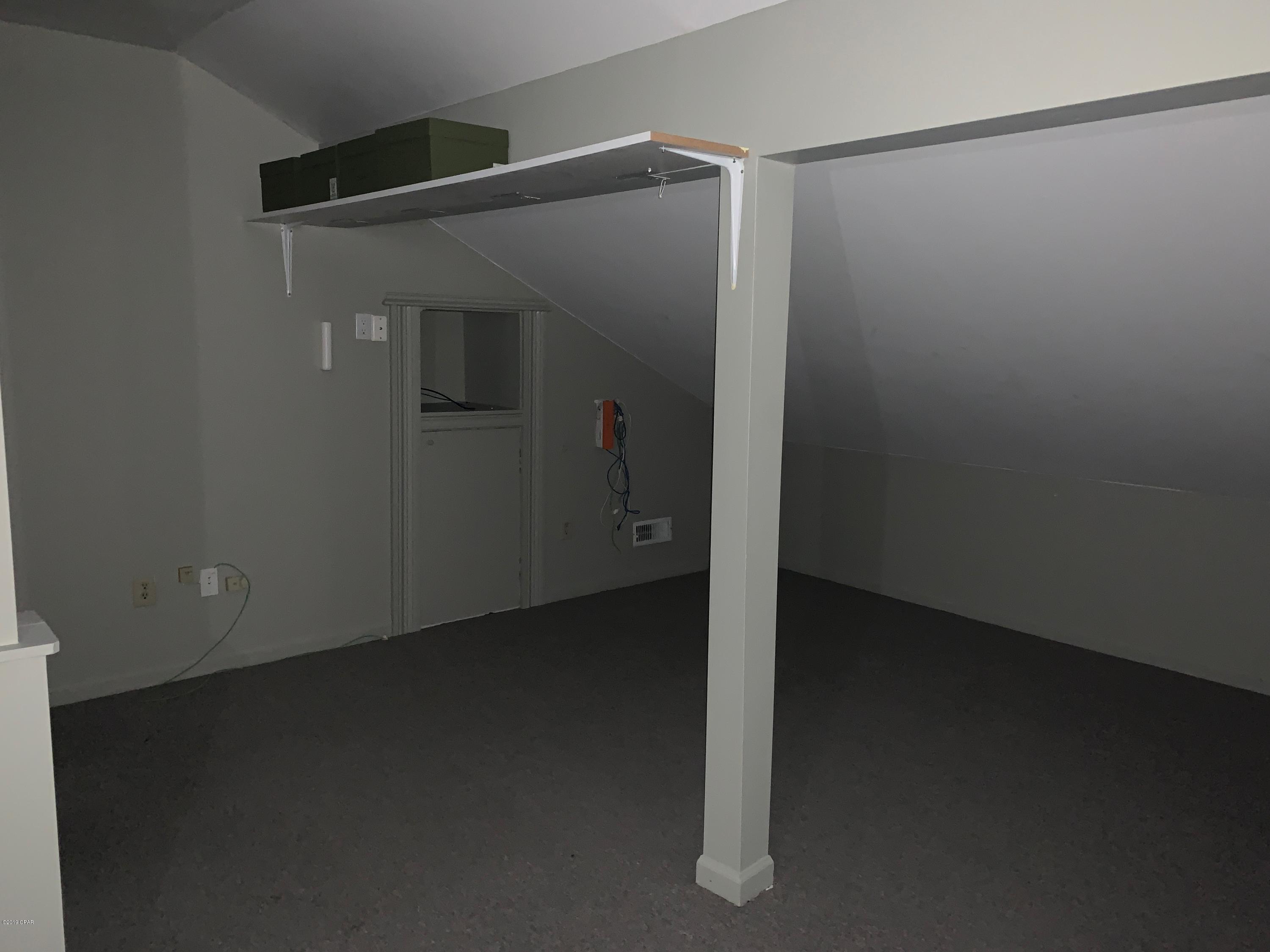 Promenade Shopping Mall - Commercial Lease