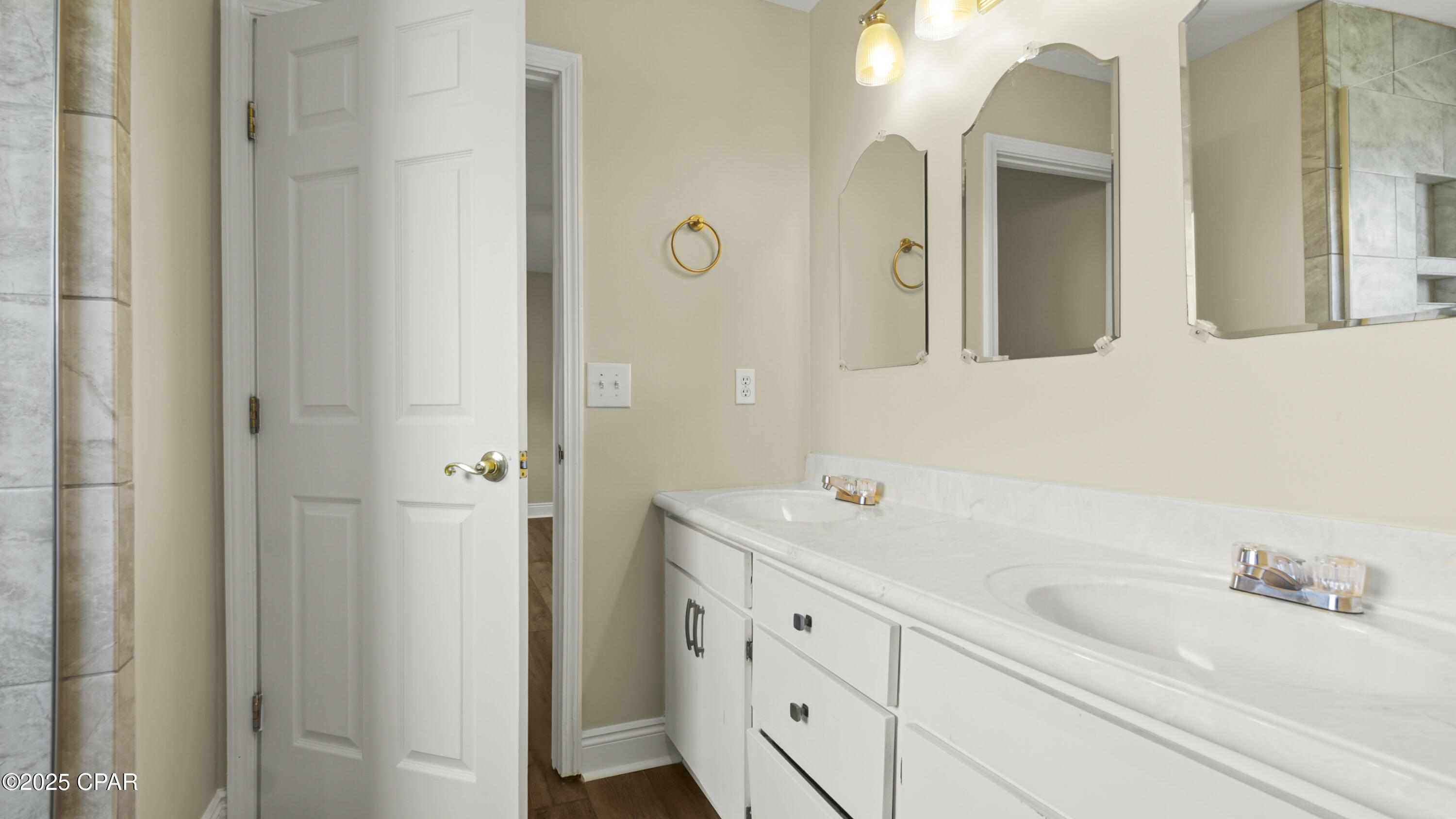 College Point 2nd Add - Residential