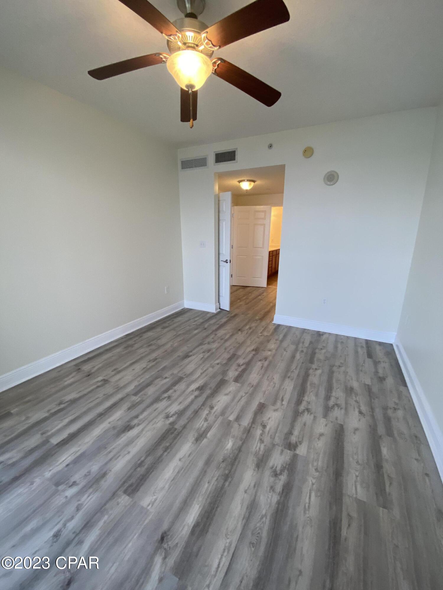 Magnolia Bay Club - Residential Lease