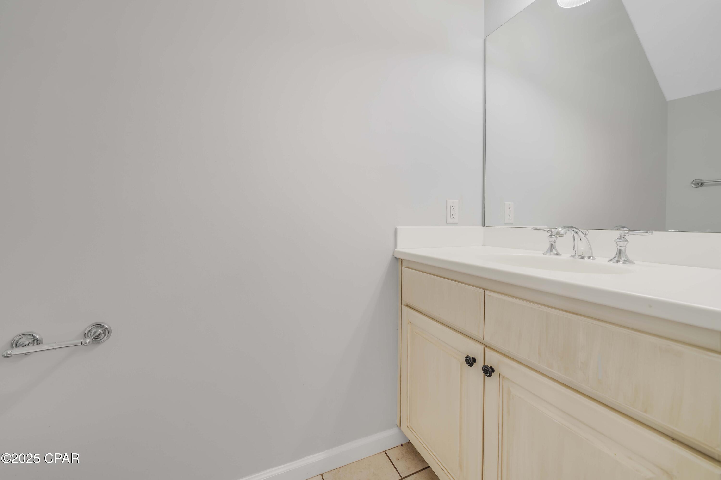 Annabella's Townhomes - Residential Lease