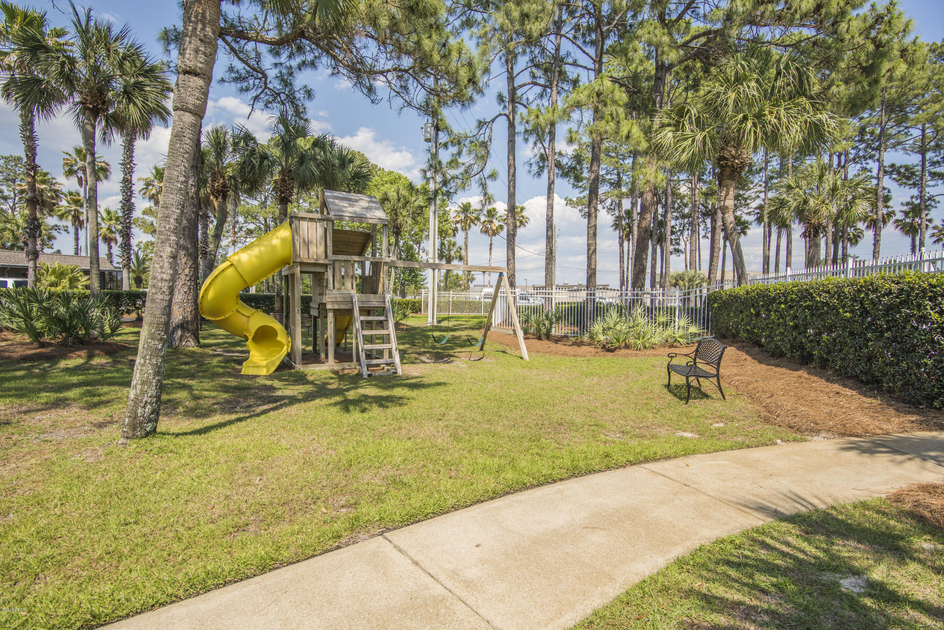 Emerald Pointe Resort - Residential