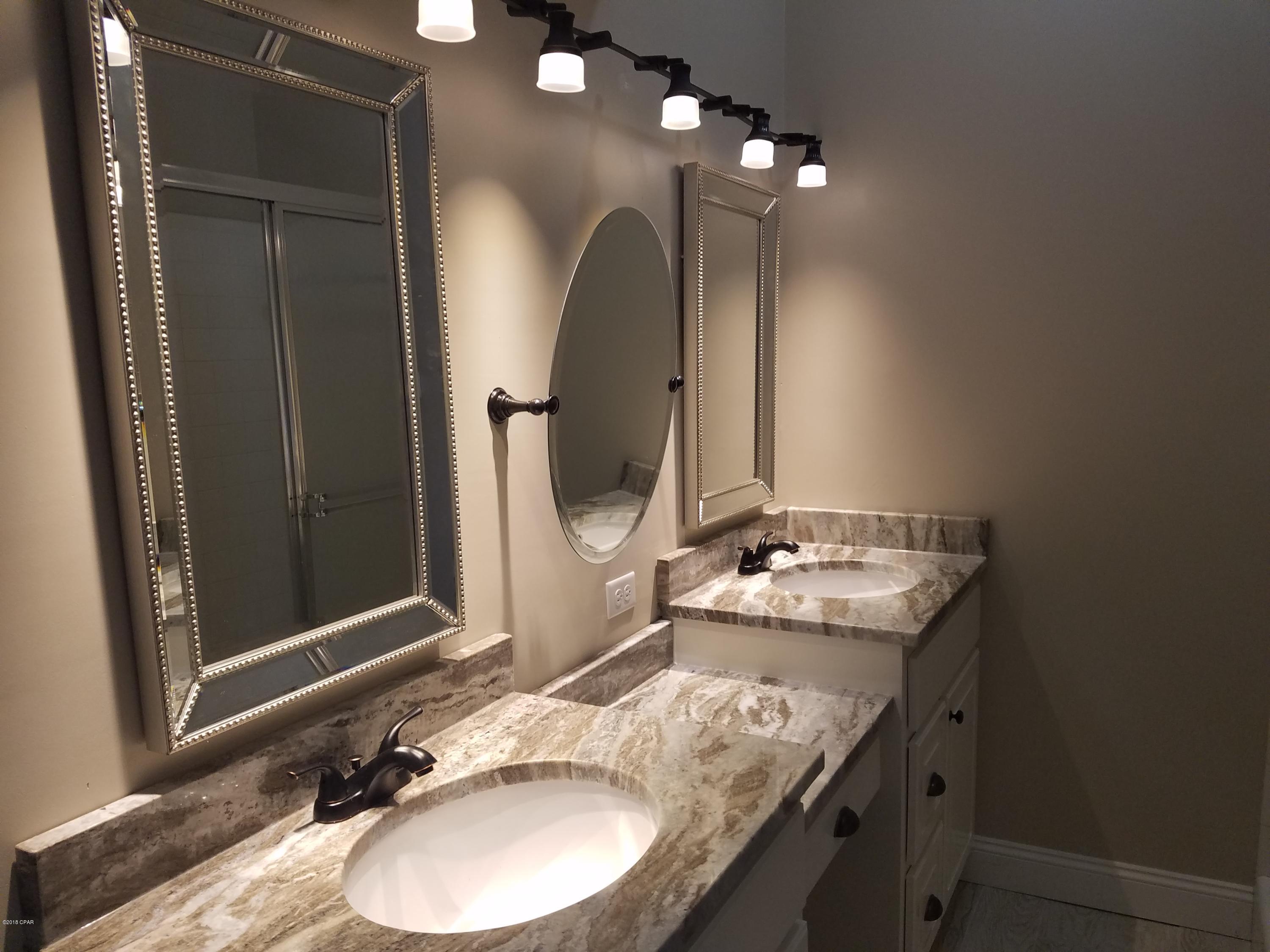 Biltmore Beach 1st Add - Residential