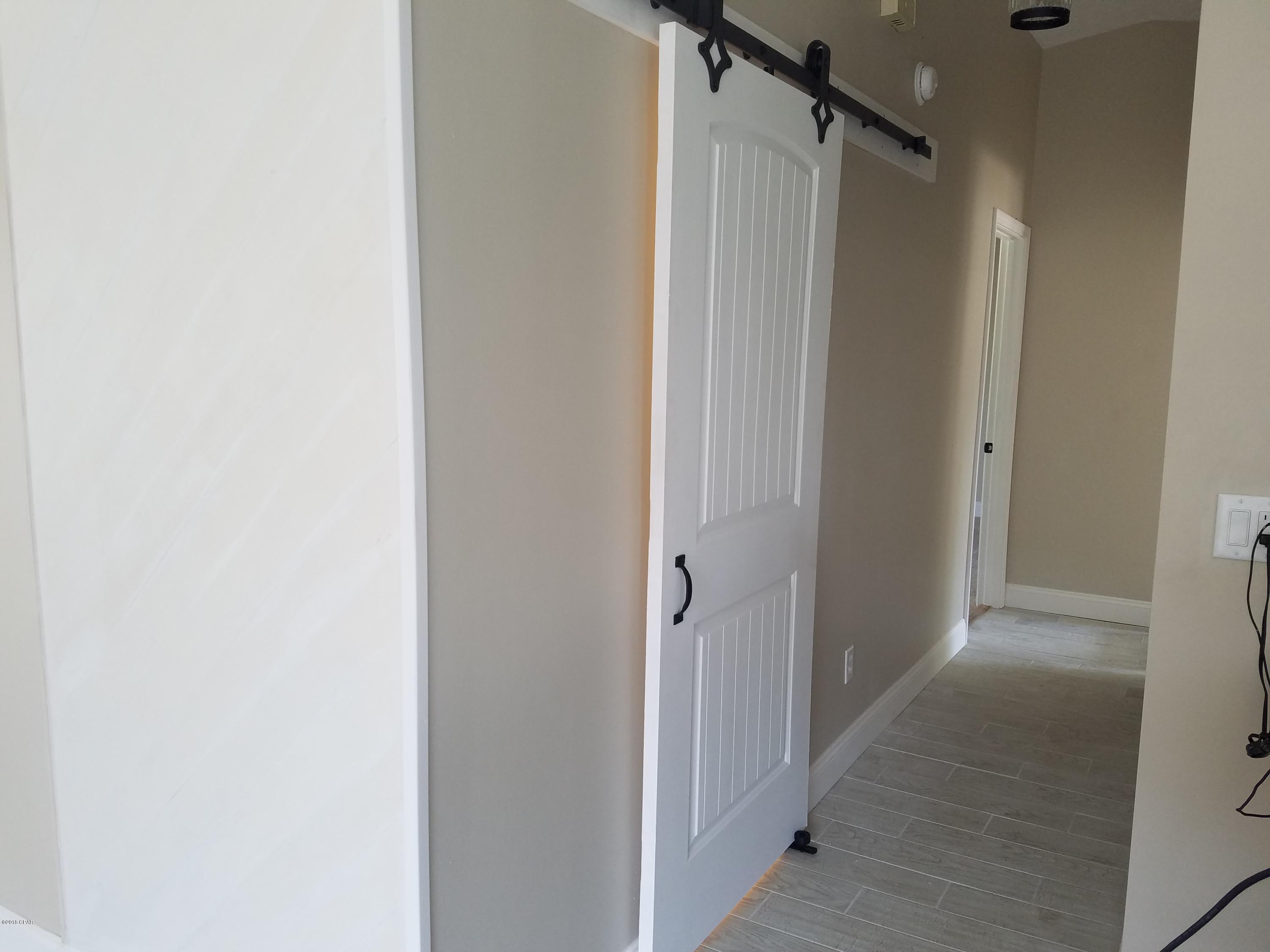 Biltmore Beach 1st Add - Residential