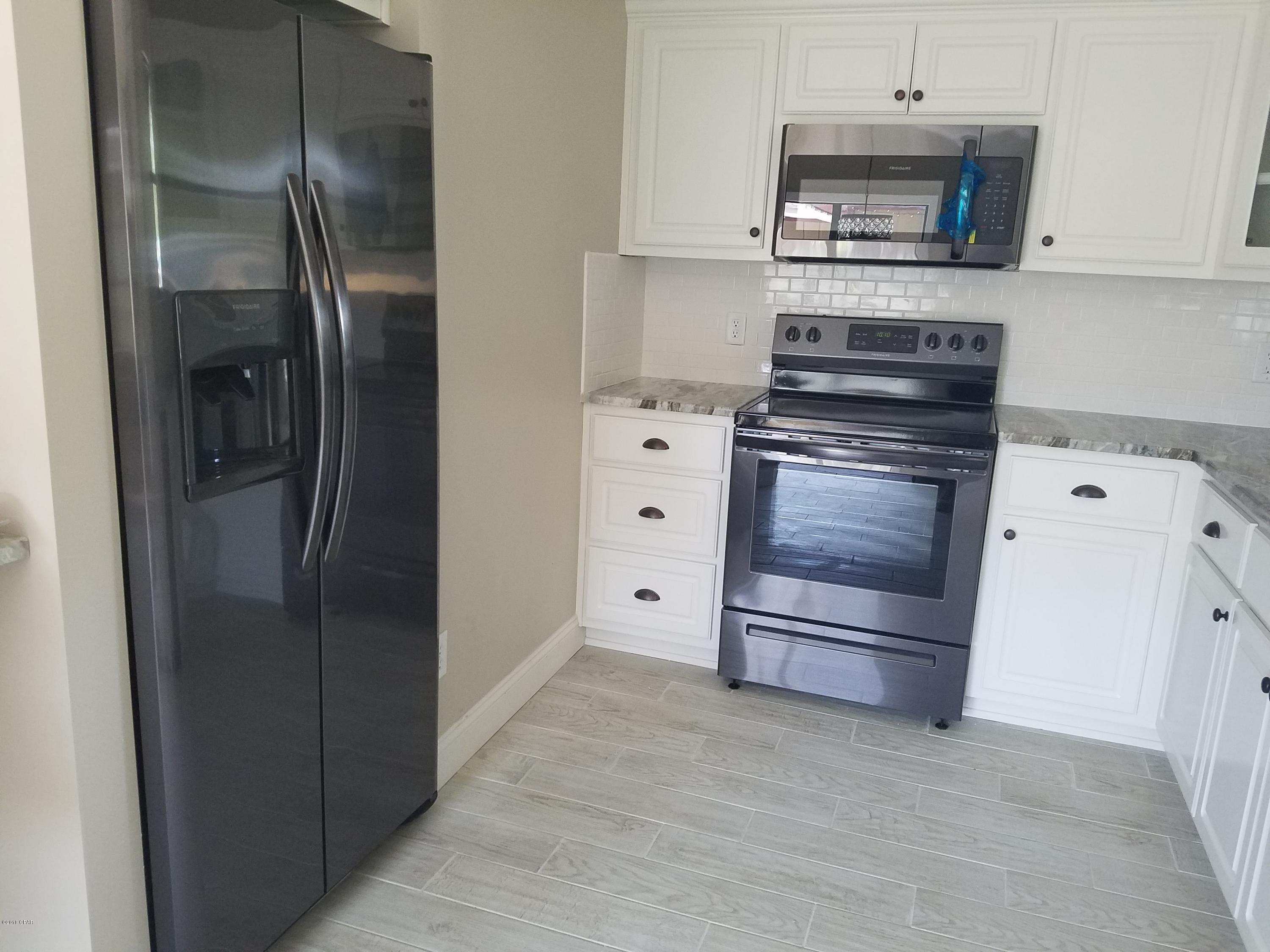 Biltmore Beach 1st Add - Residential