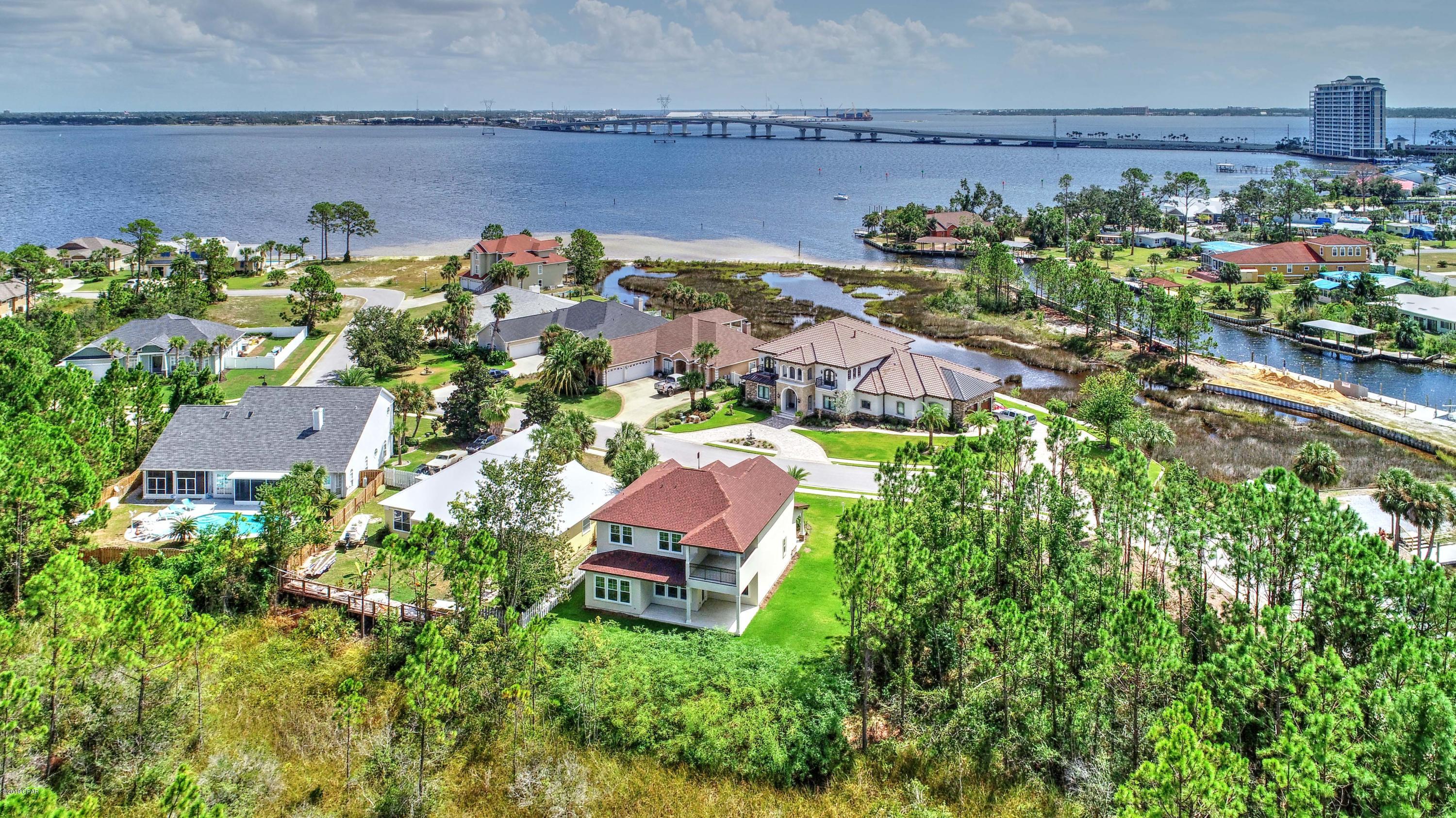 Dolphin Bay Ph I - Residential