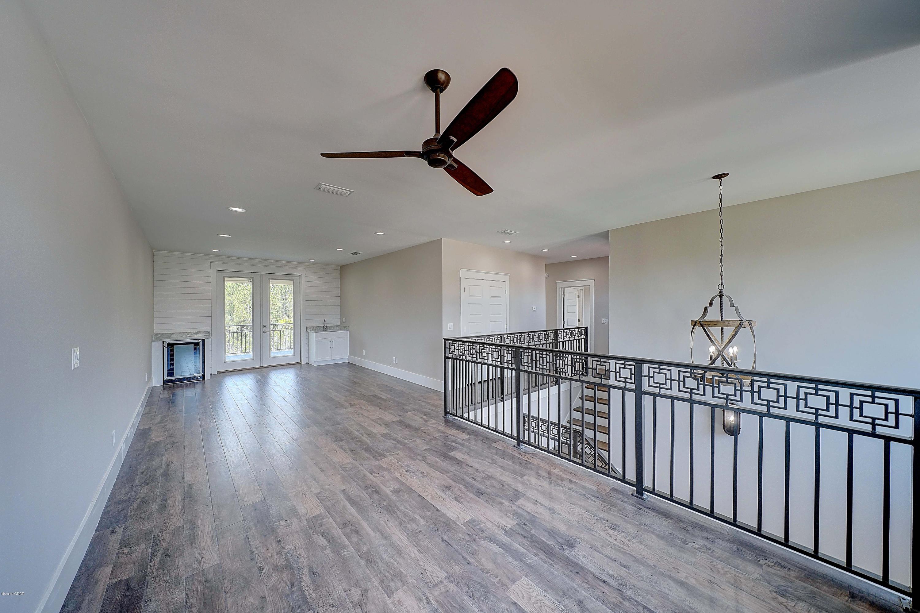 Dolphin Bay Ph I - Residential