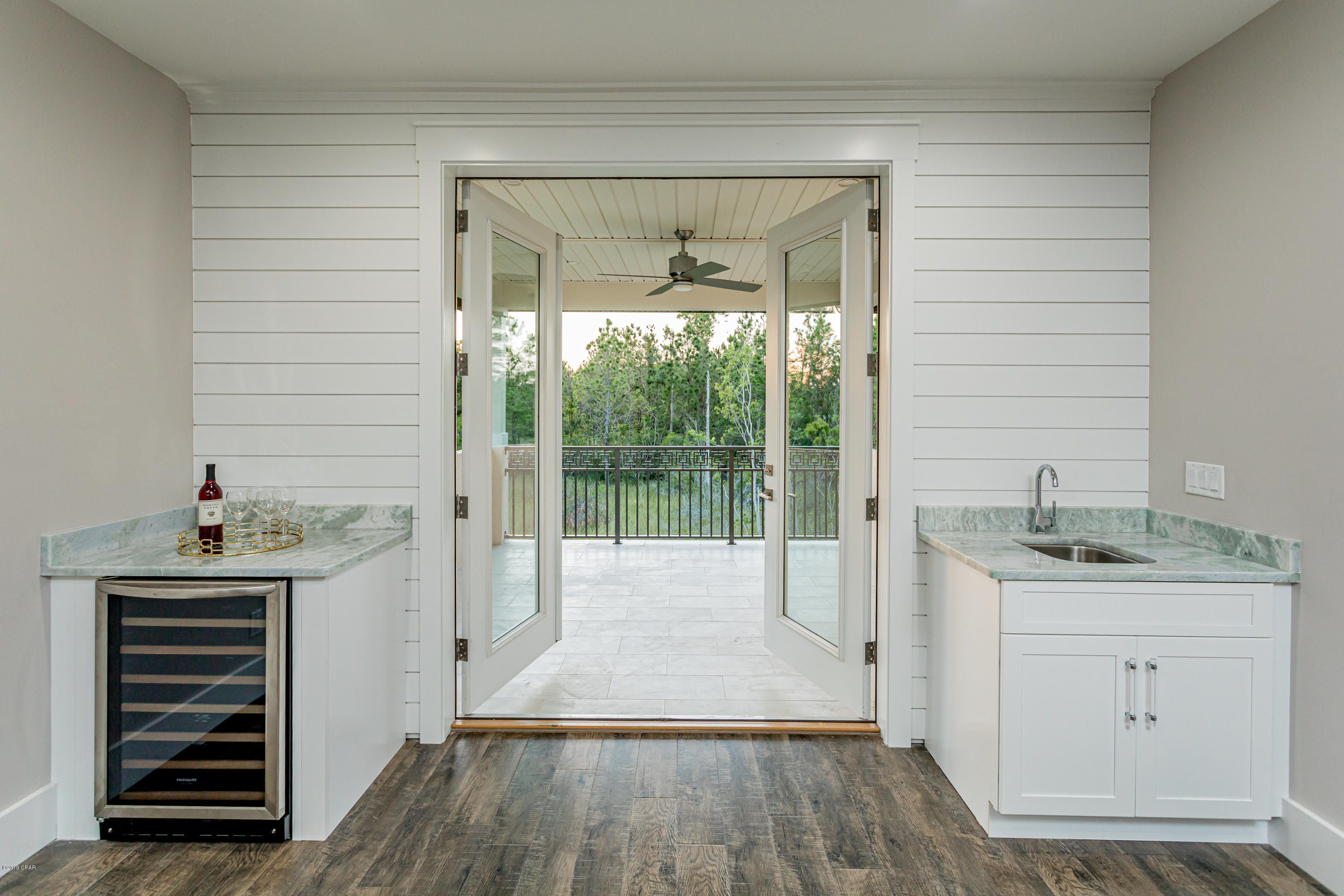 Dolphin Bay Ph I - Residential