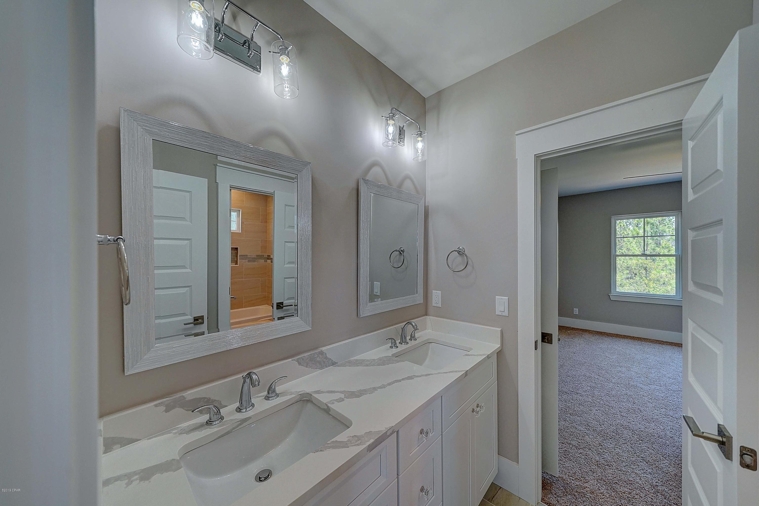 Dolphin Bay Ph I - Residential