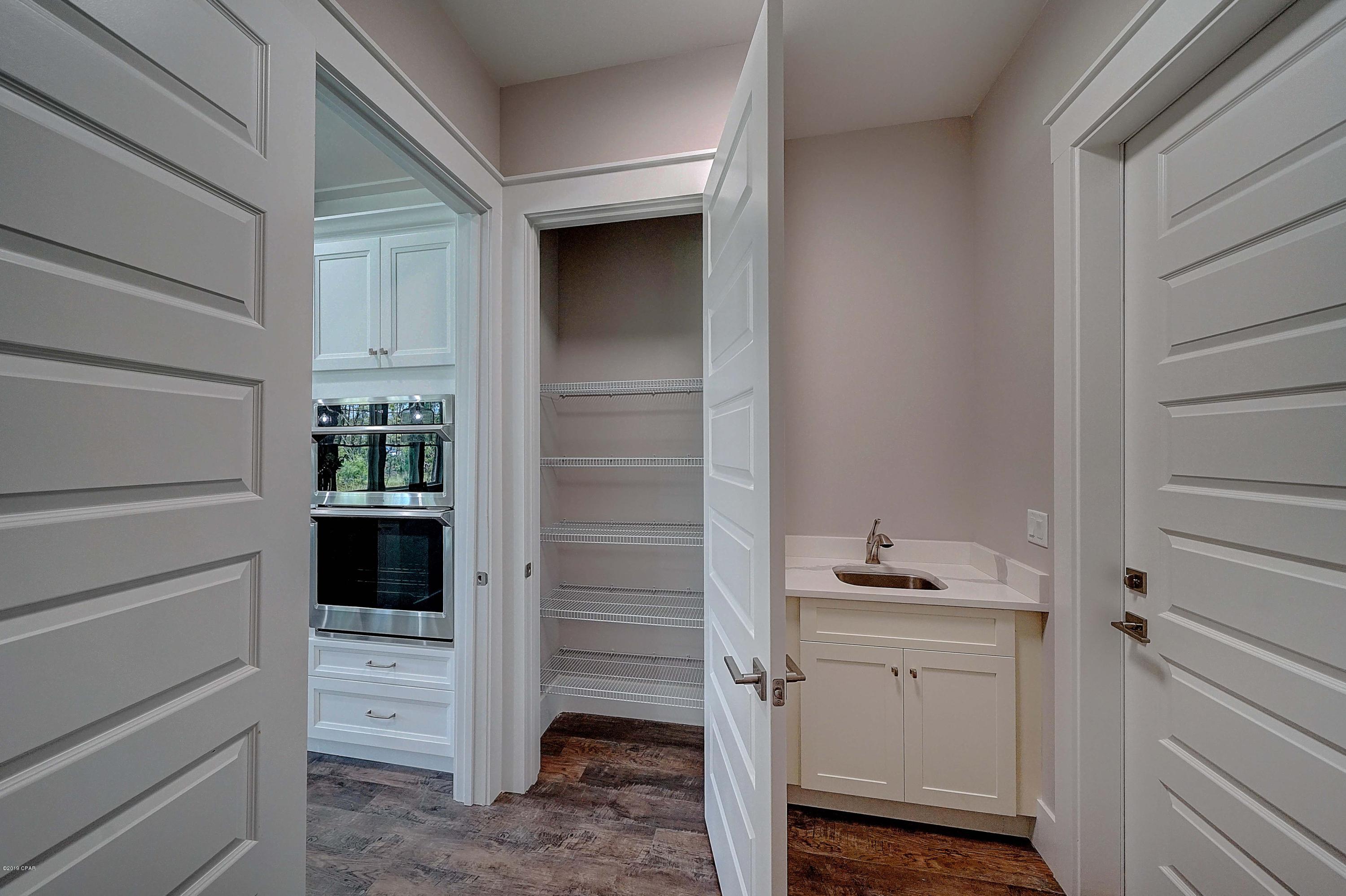 Dolphin Bay Ph I - Residential