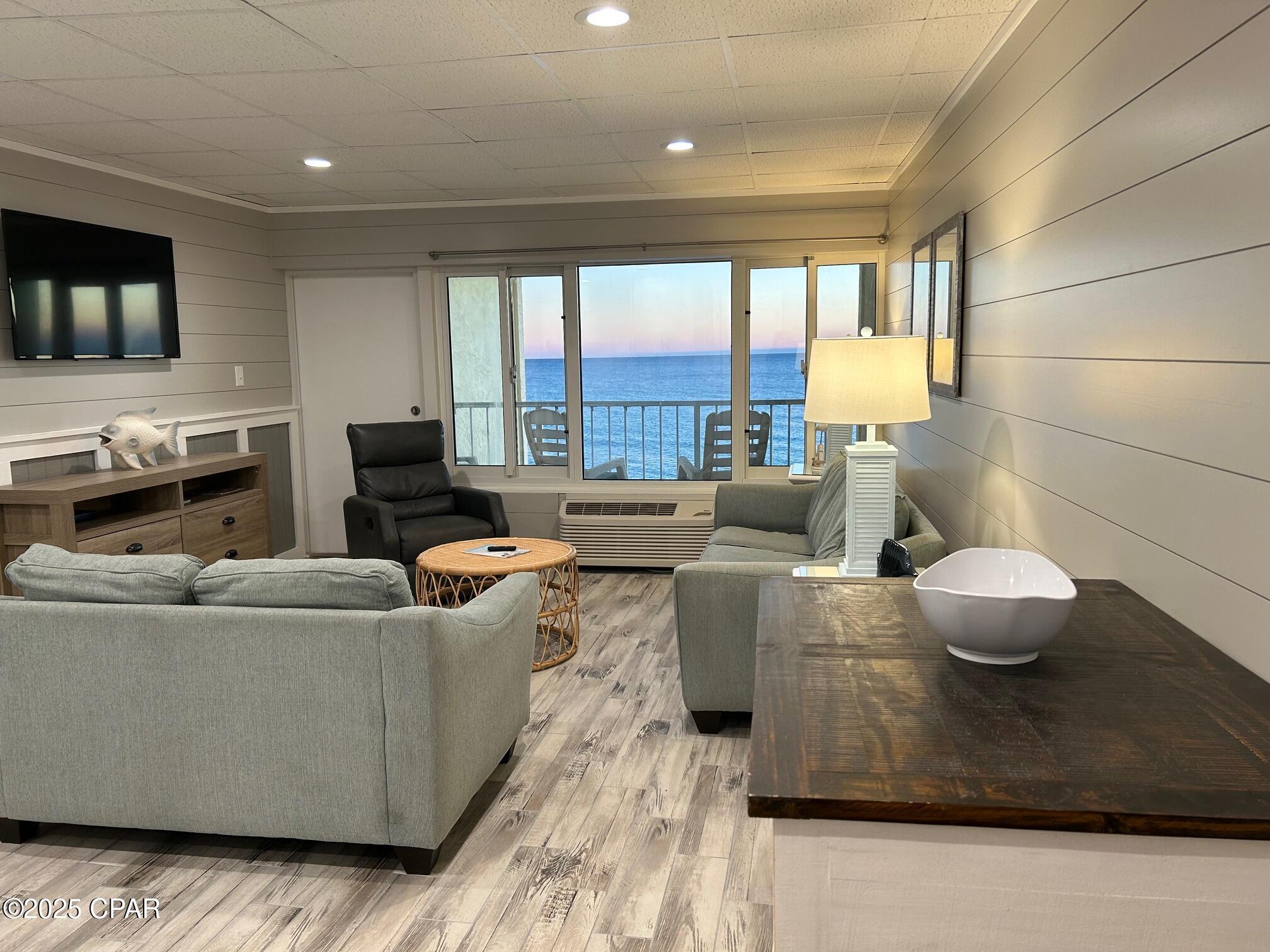 Continental Condos - Residential