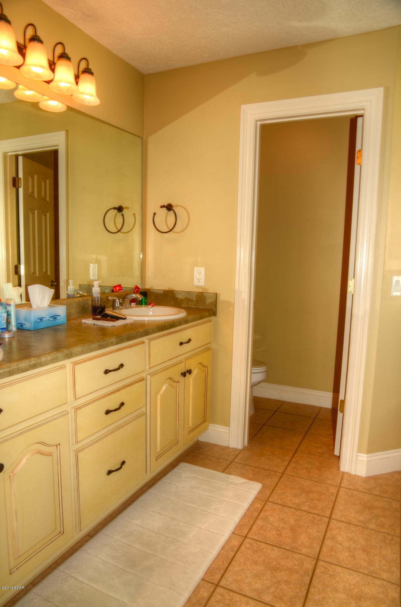 Colony Club - Residential