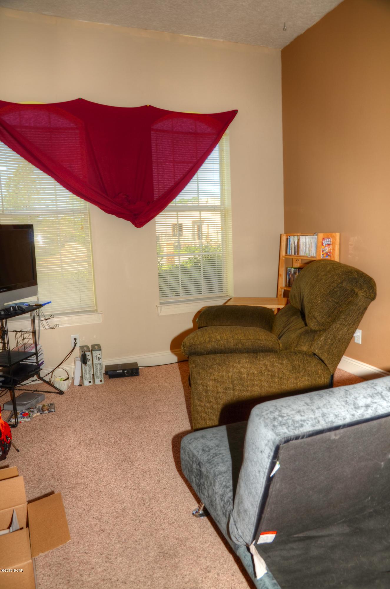 Colony Club - Residential