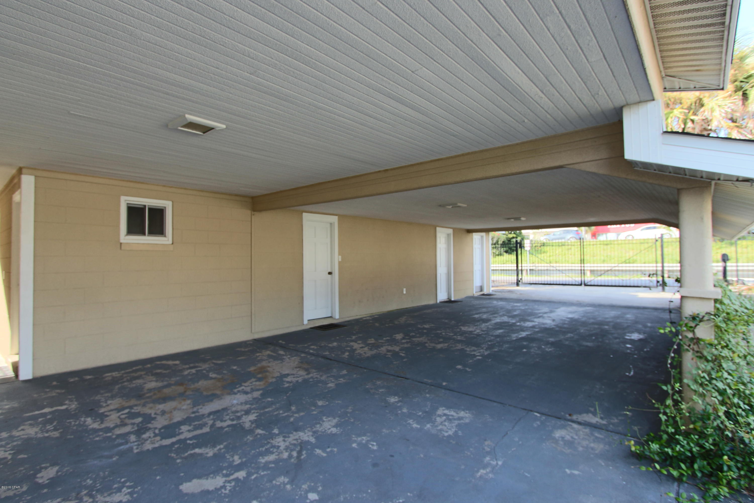 Bahama Beach - Residential