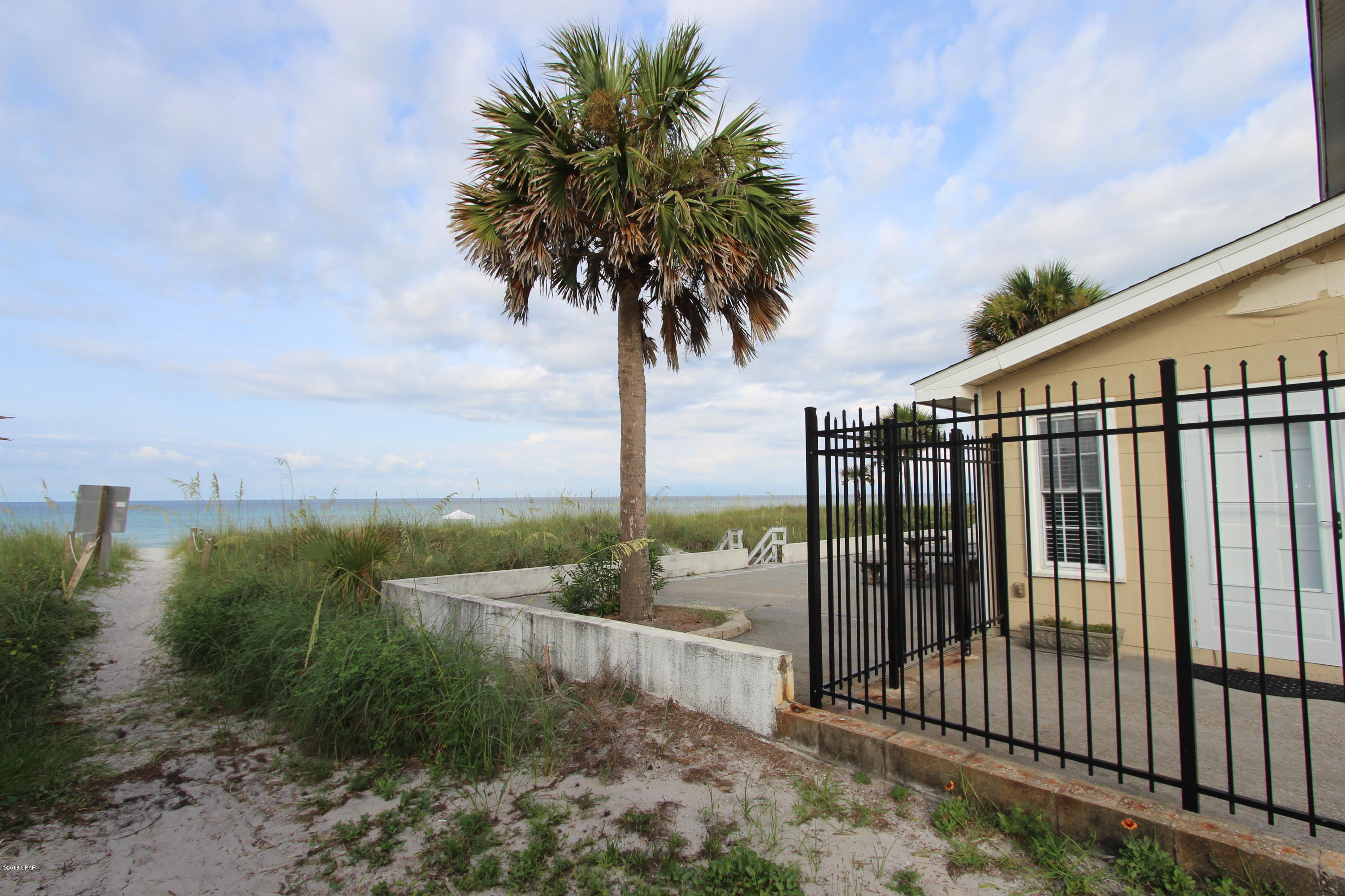 Bahama Beach - Residential