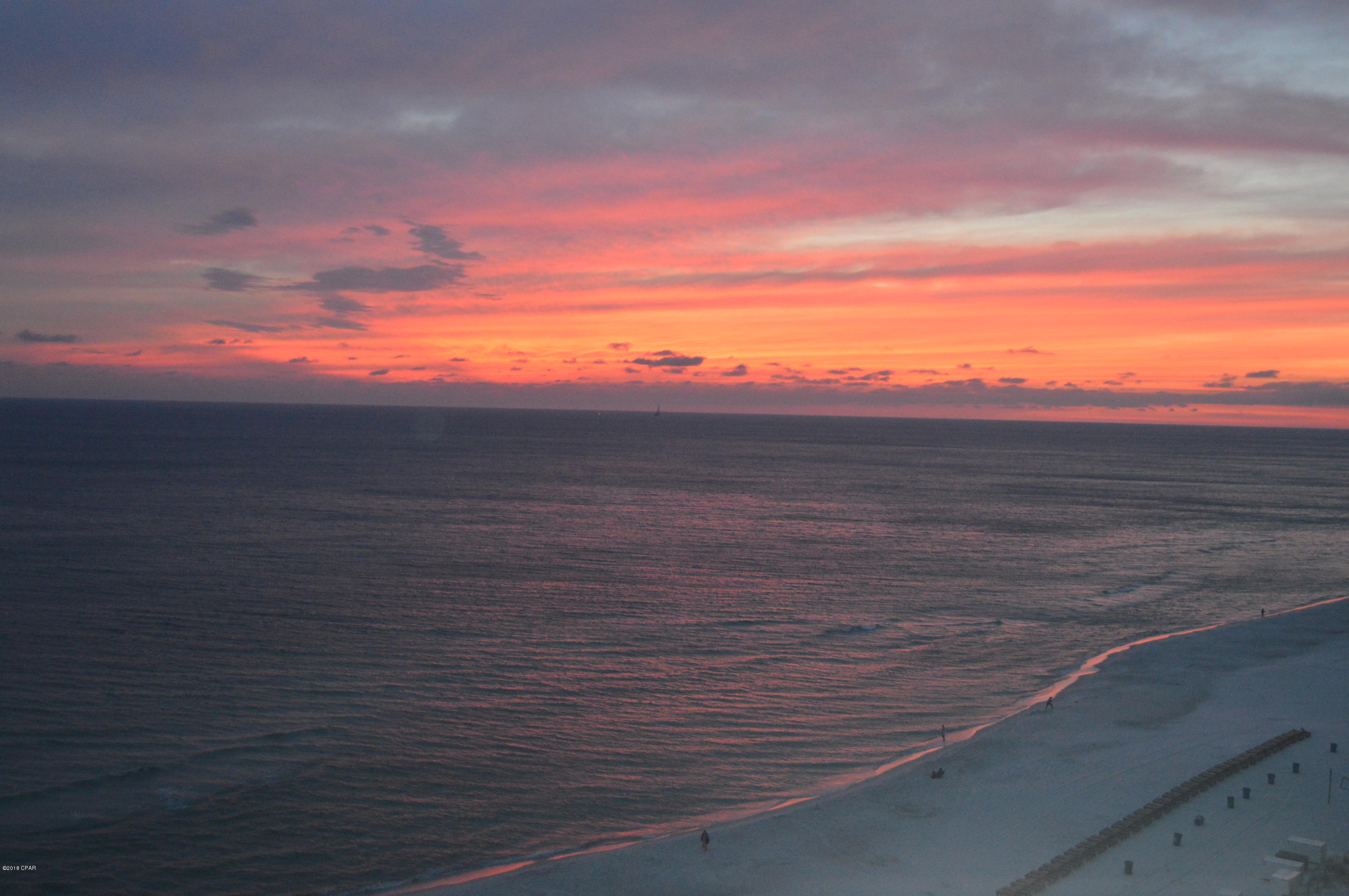 Majestic Beach Tower I - Residential